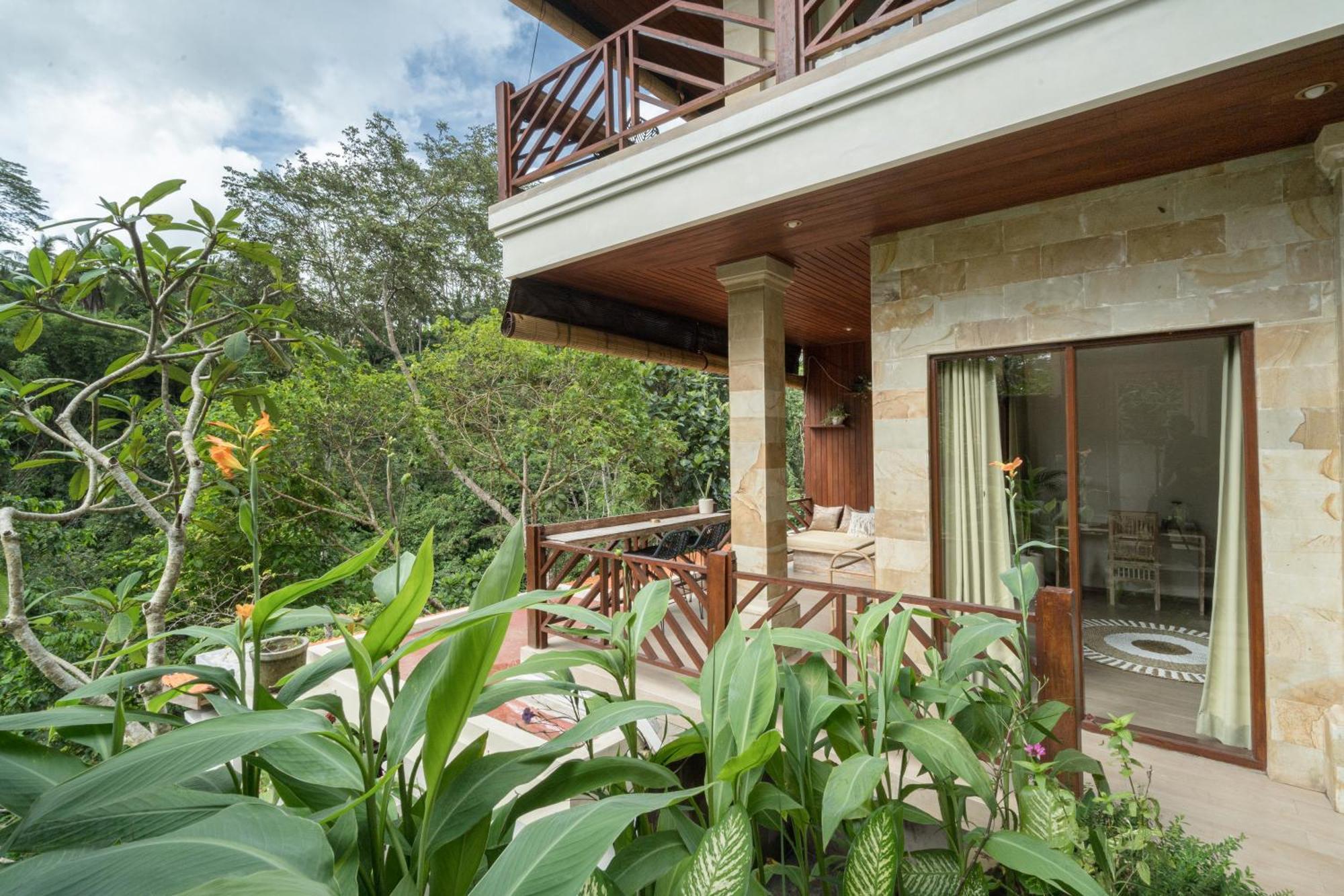 Celagi Villa *