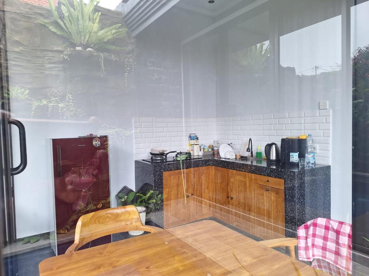 Villa Semanggi Private *