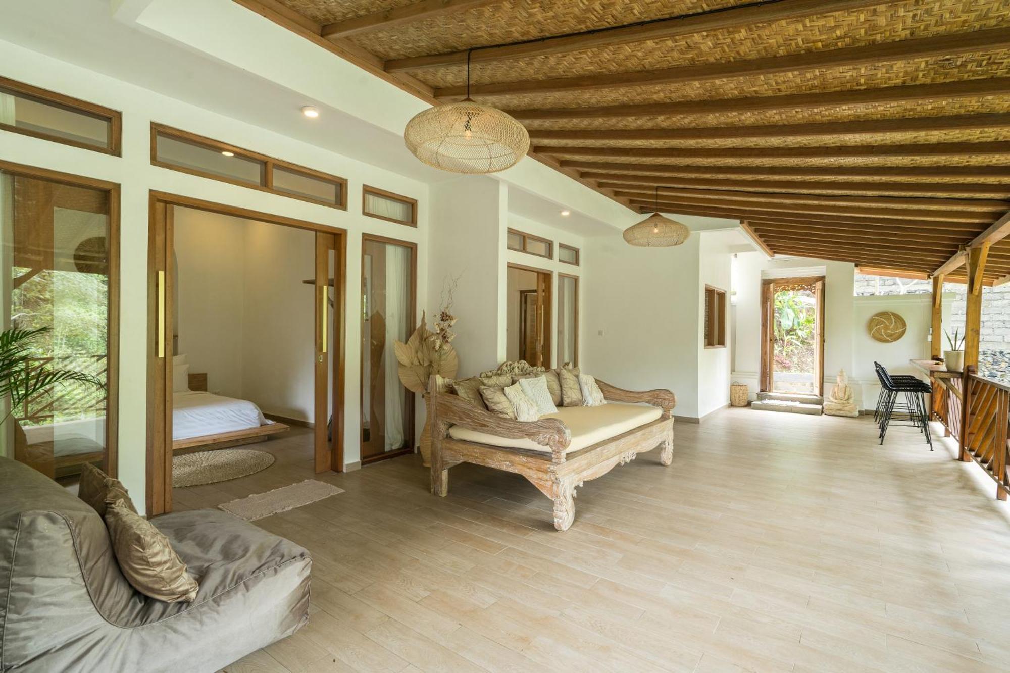 Celagi Villa *