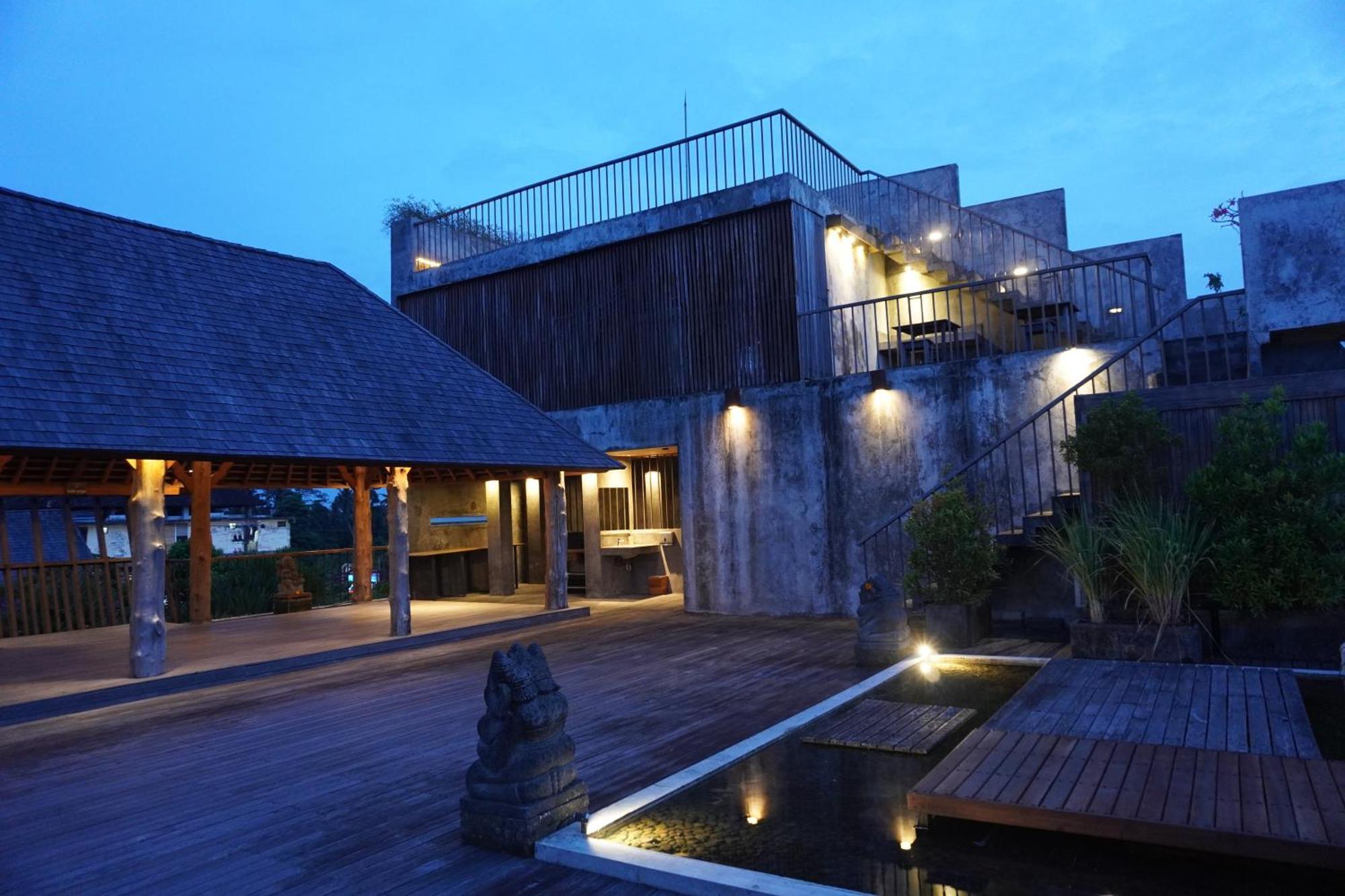 Purana 5*