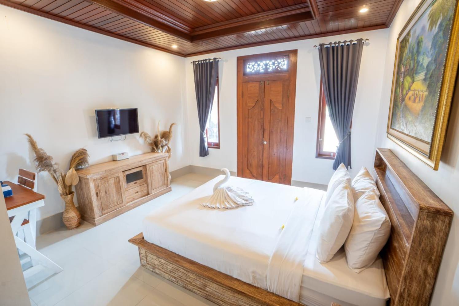 Tiara Guest house *