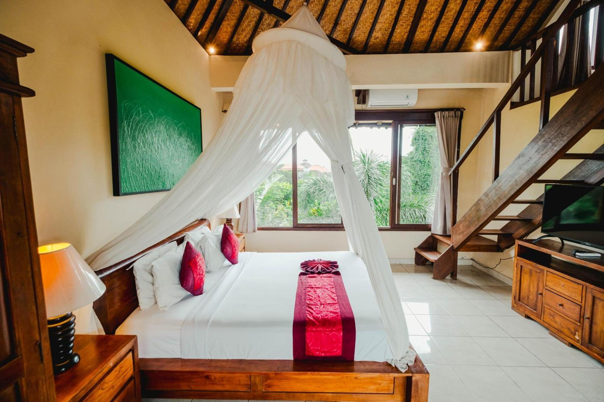 Sri Aksata Hotel