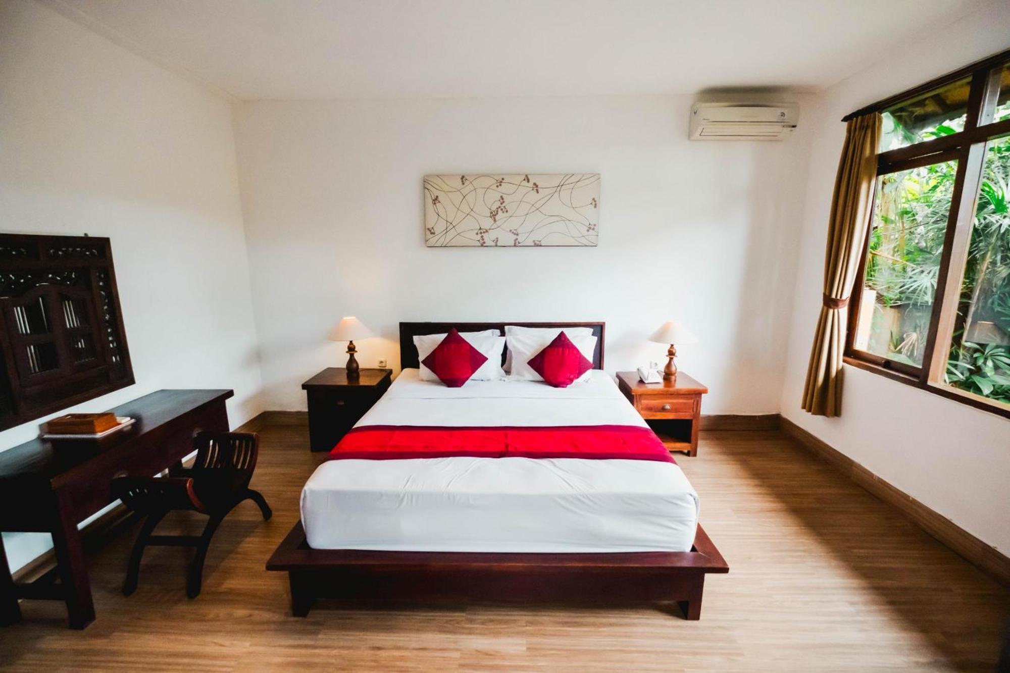Sri Aksata Hotel 3*