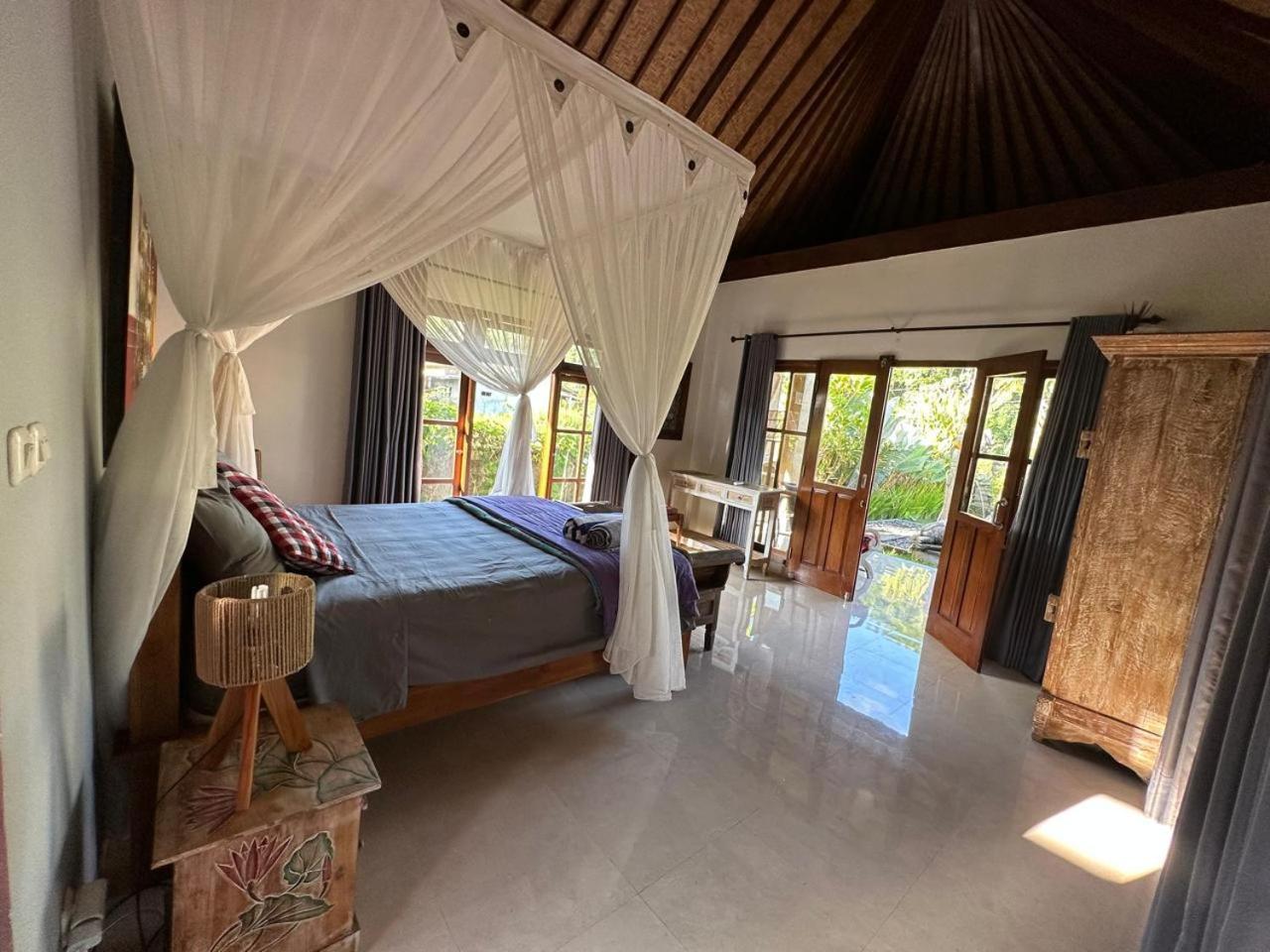 Mirah House Holiday home *