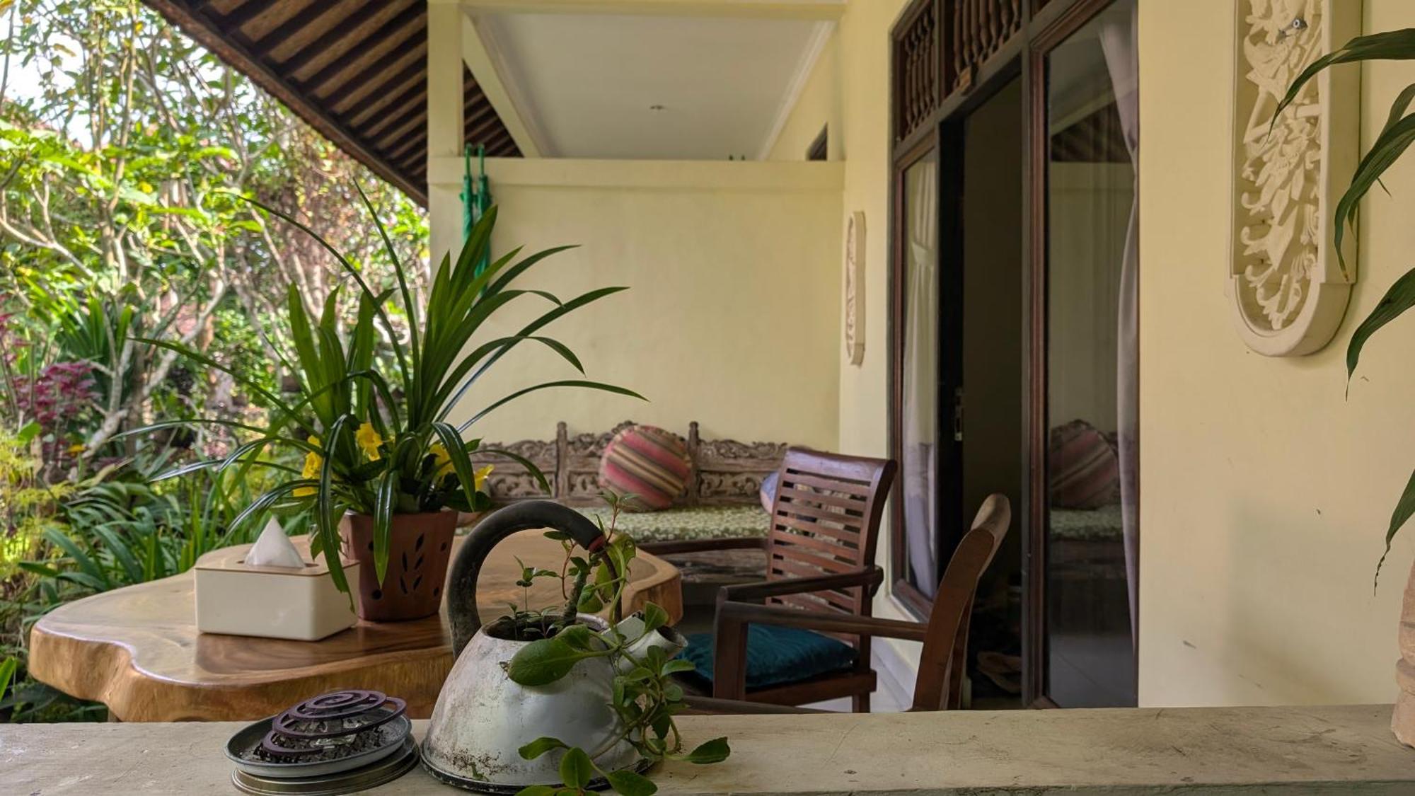 Krisda Guest house 2*