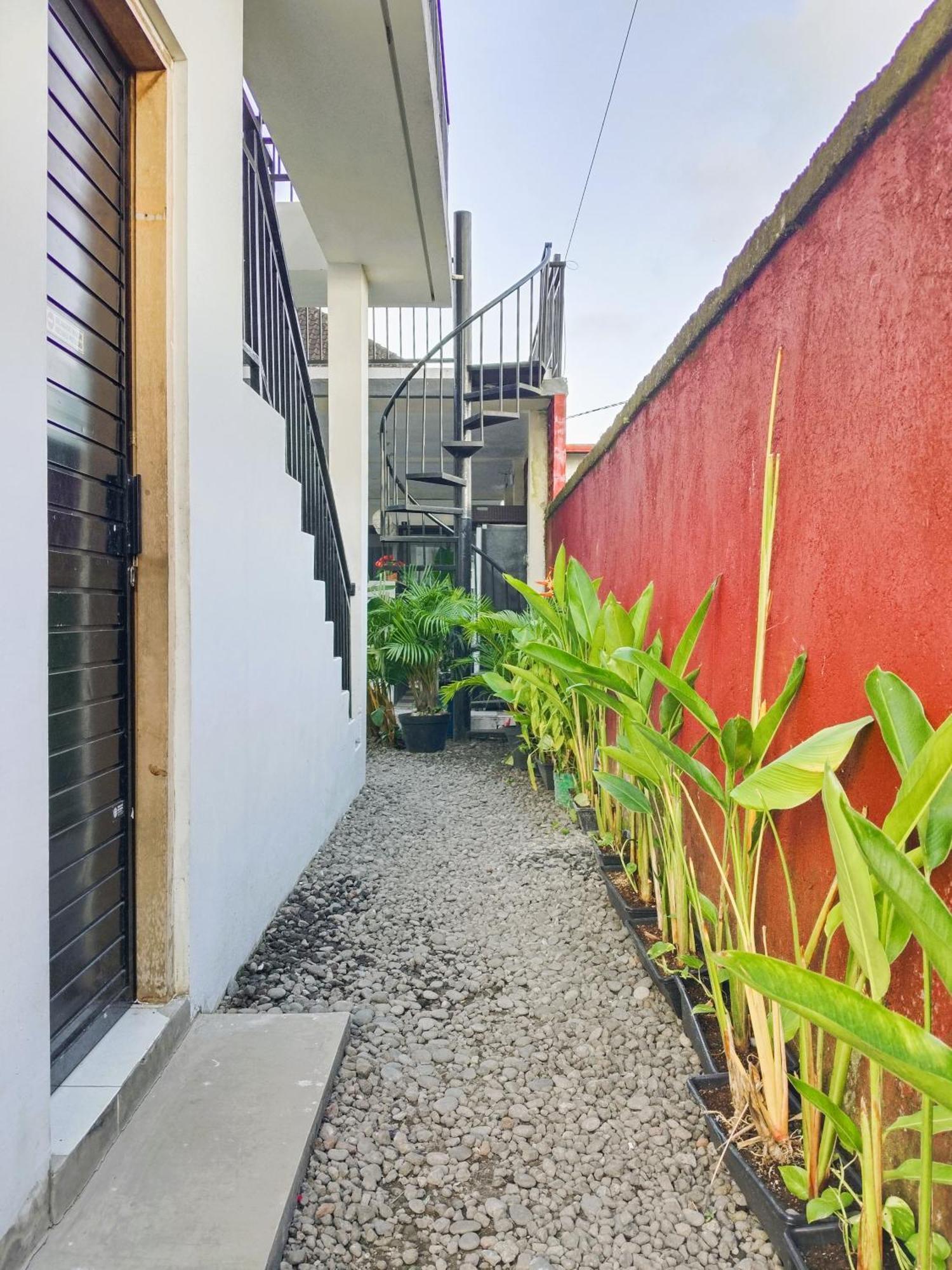 Villa Ratu Ayu 8 Bedroom