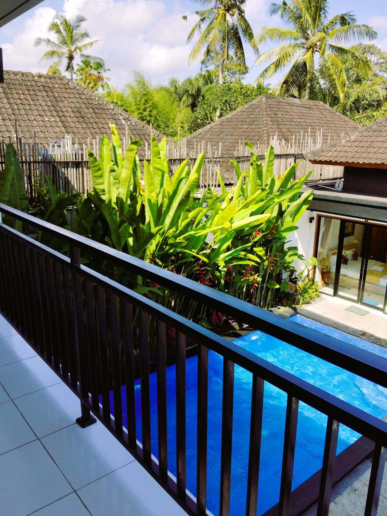 Ratu Ayu 8 Bedroom Villa Ubud (Bali)