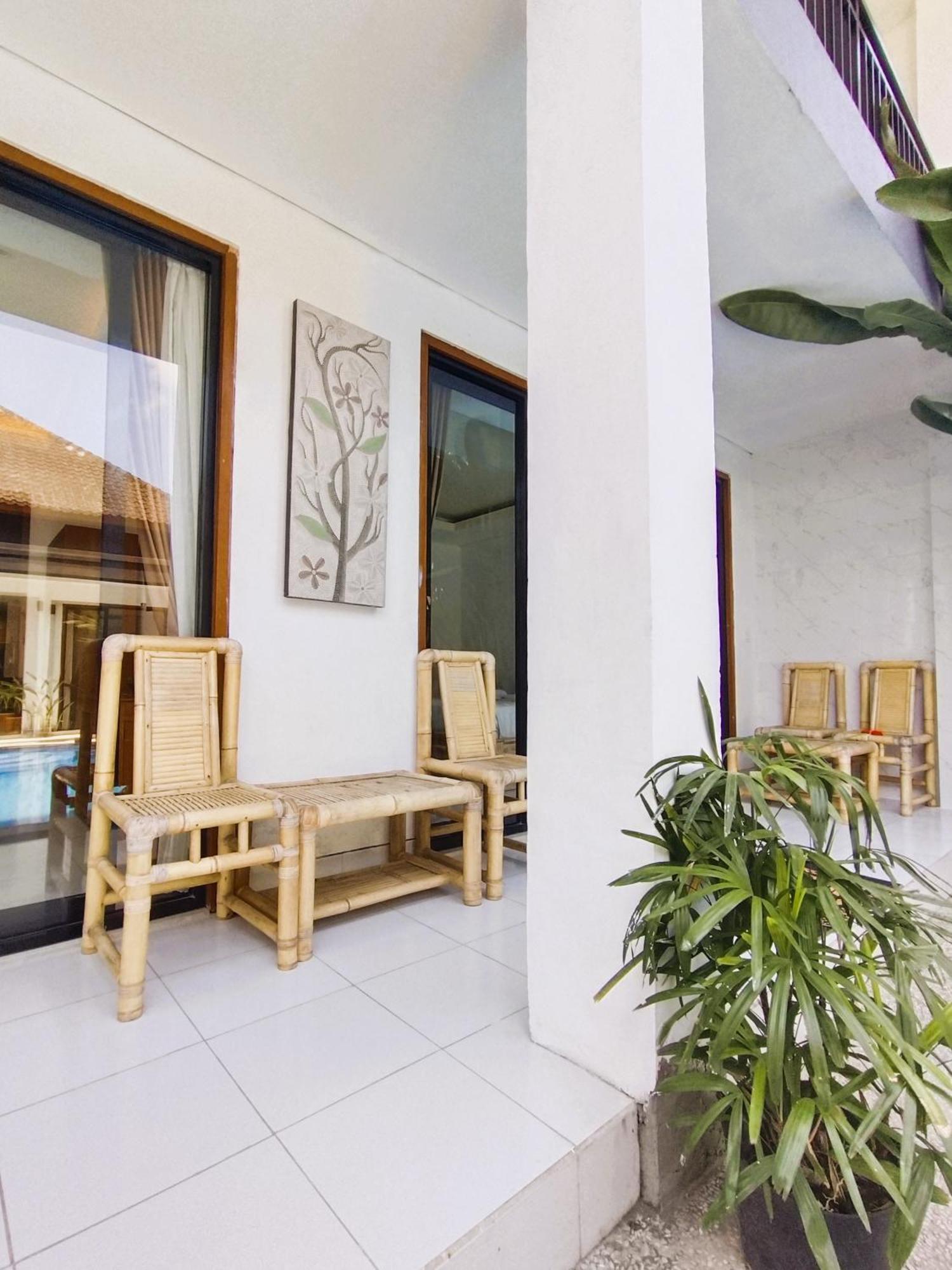Ratu Ayu 8 Bedroom *