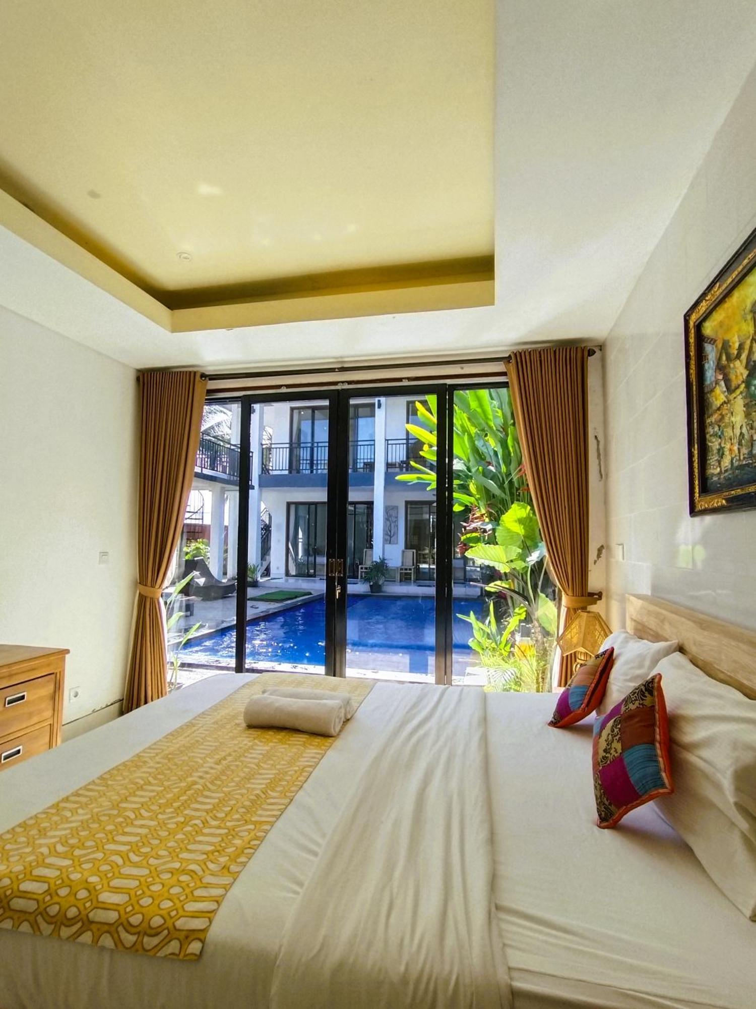 Villa Ratu Ayu 8 Bedroom