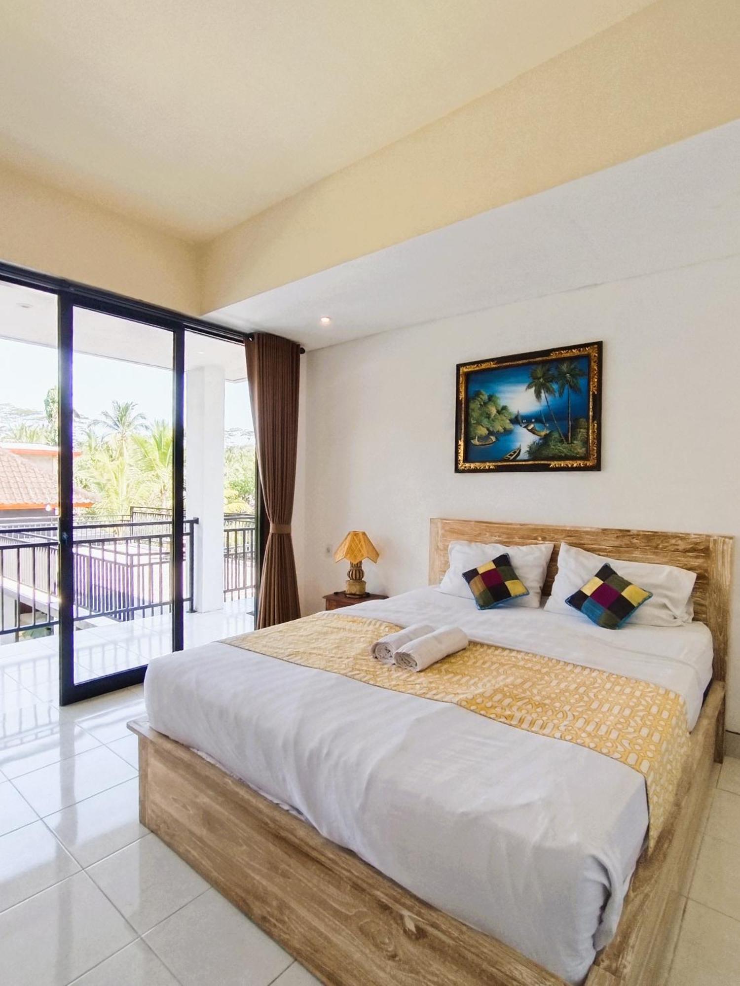 Ratu Ayu 8 Bedroom Villa *