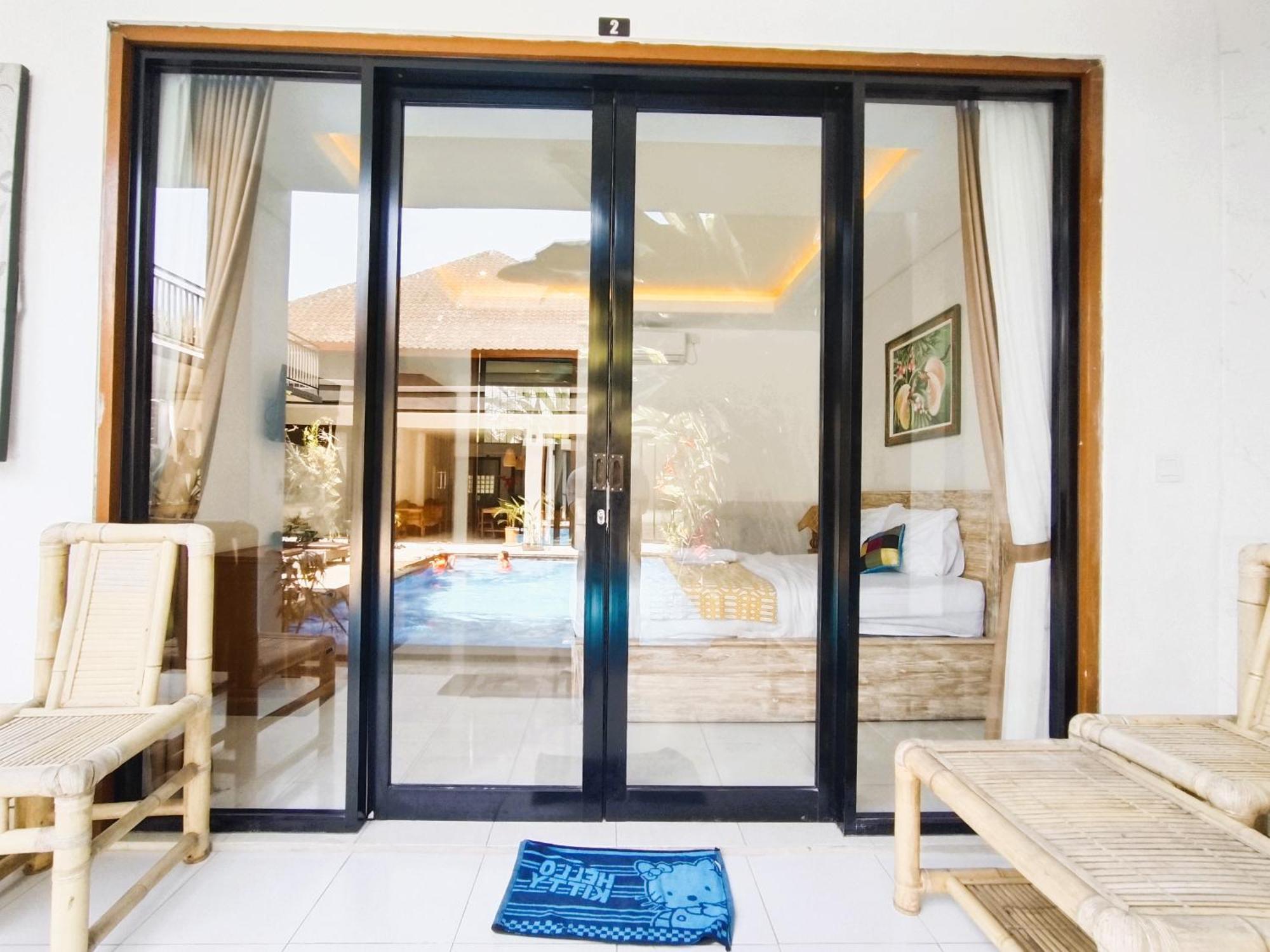 Ratu Ayu 8 Bedroom