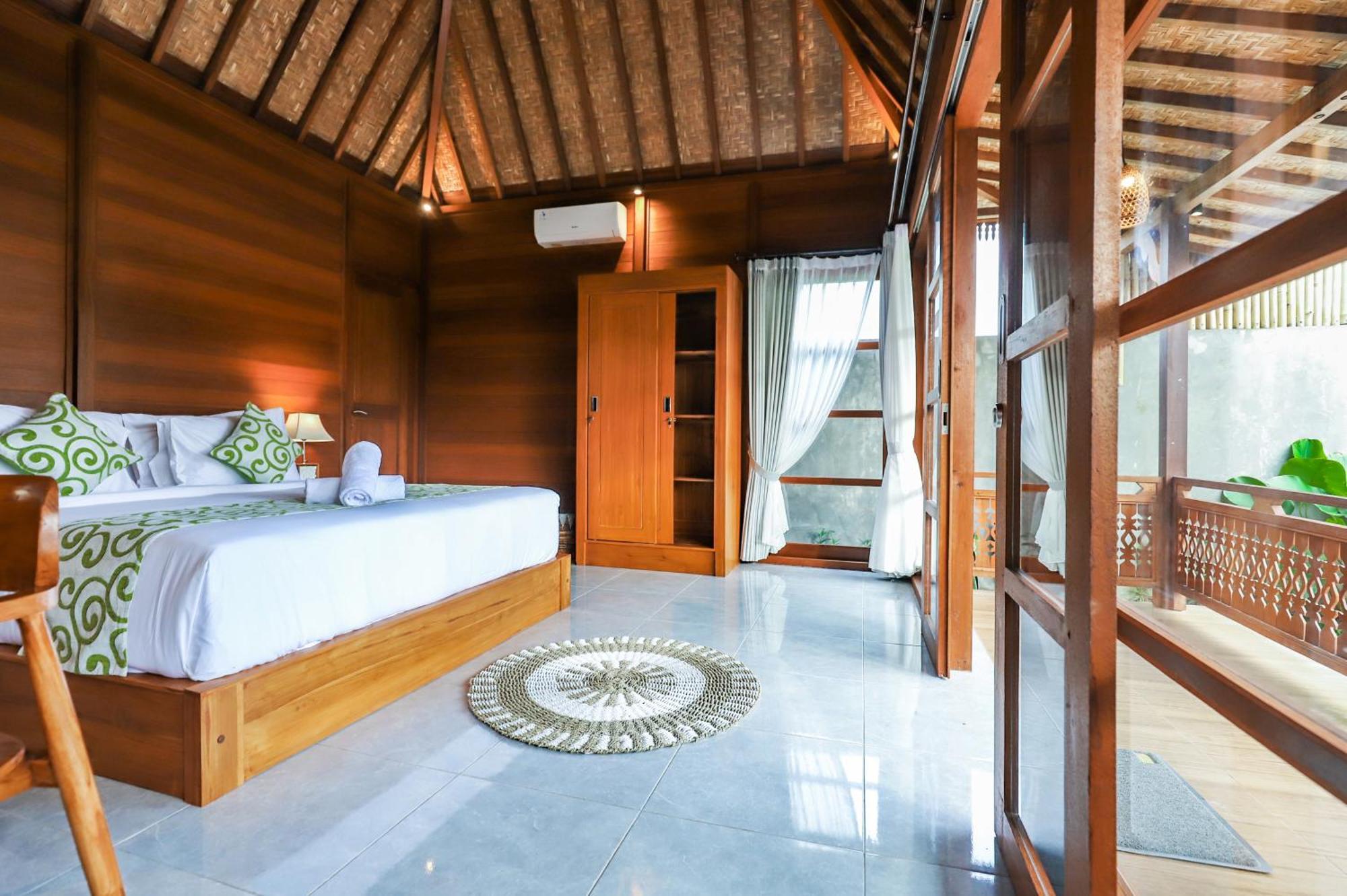 Villa Intimissimo - Vibrations Of & Happiness 1