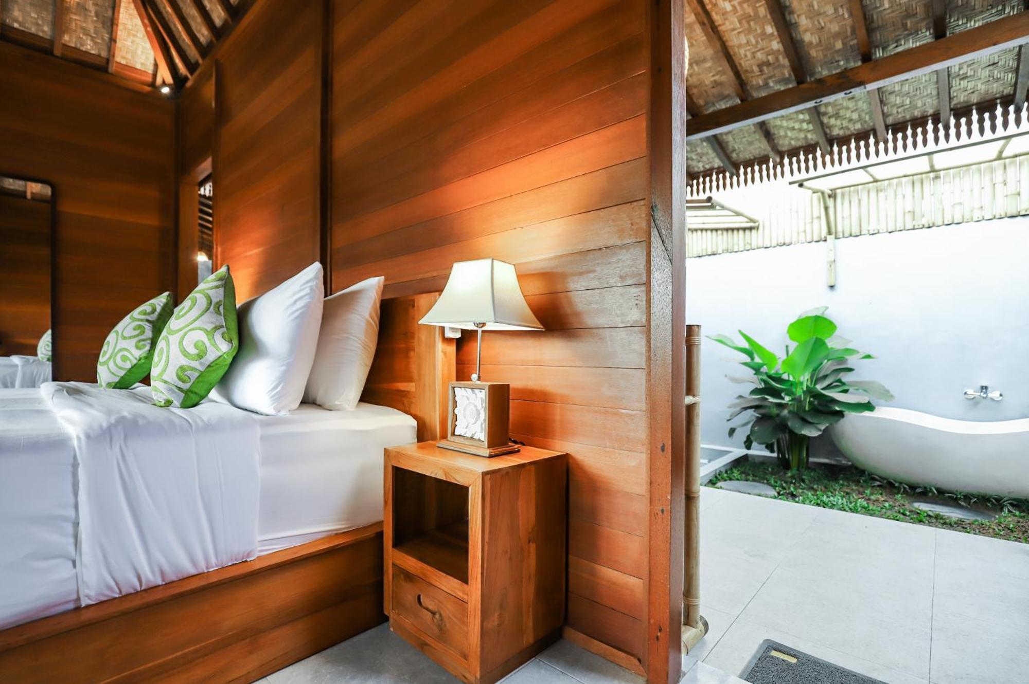 Intimissimo - Vibrations Of & Happiness 1 Ubud (Bali)