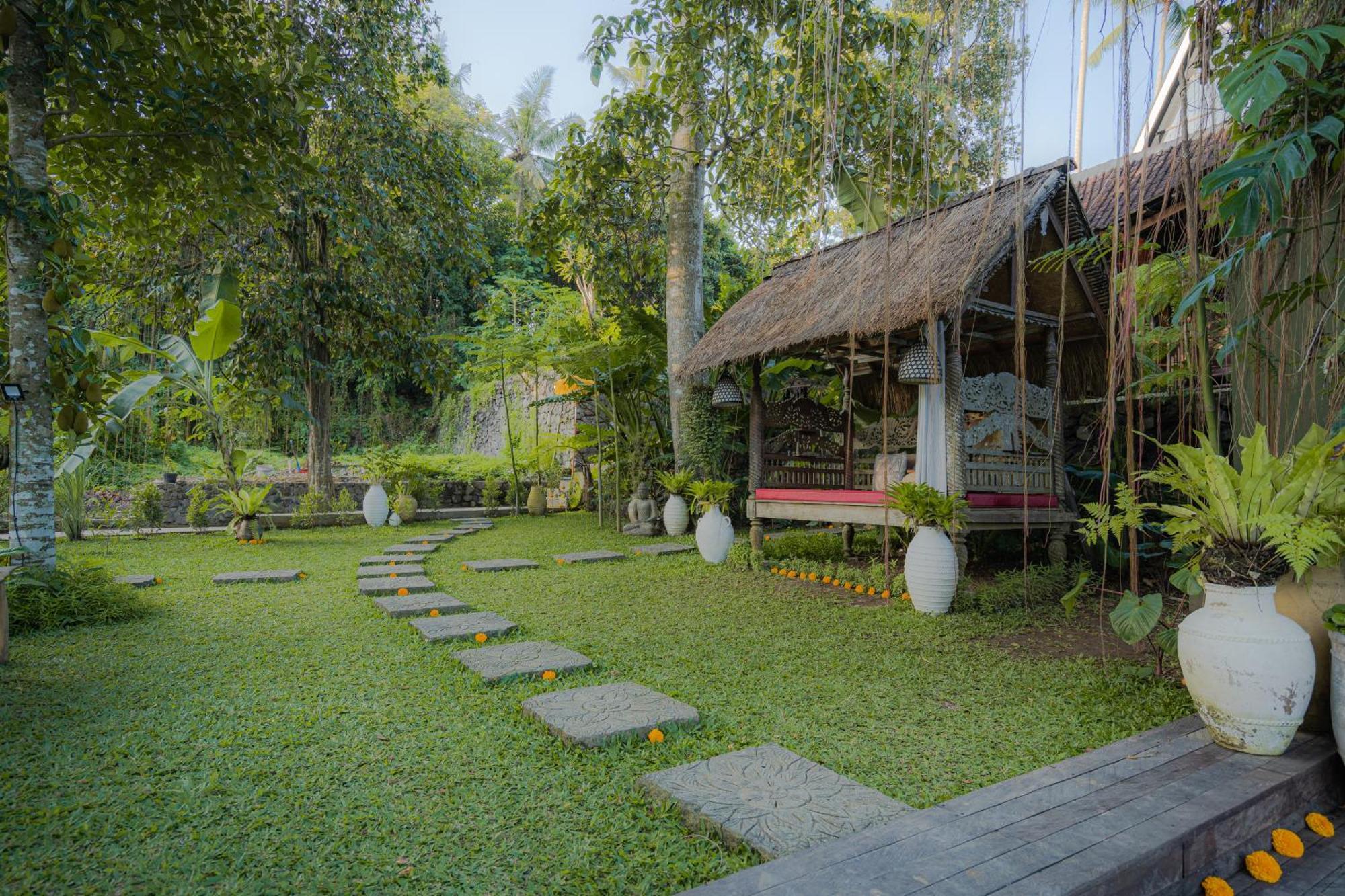 Villa Tropical Kasbah Neighbourhood With Riverside View *