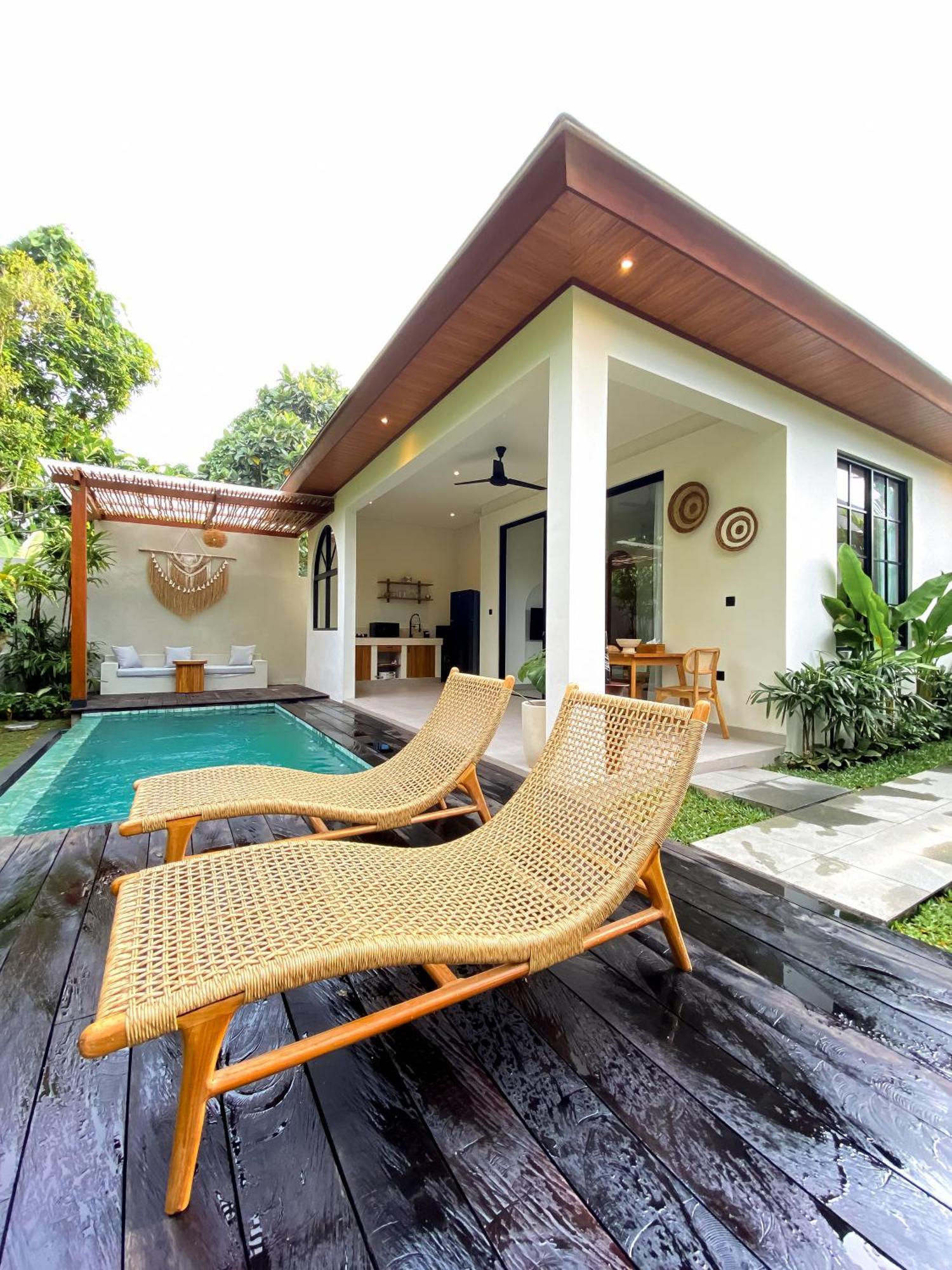 Romansa Villa