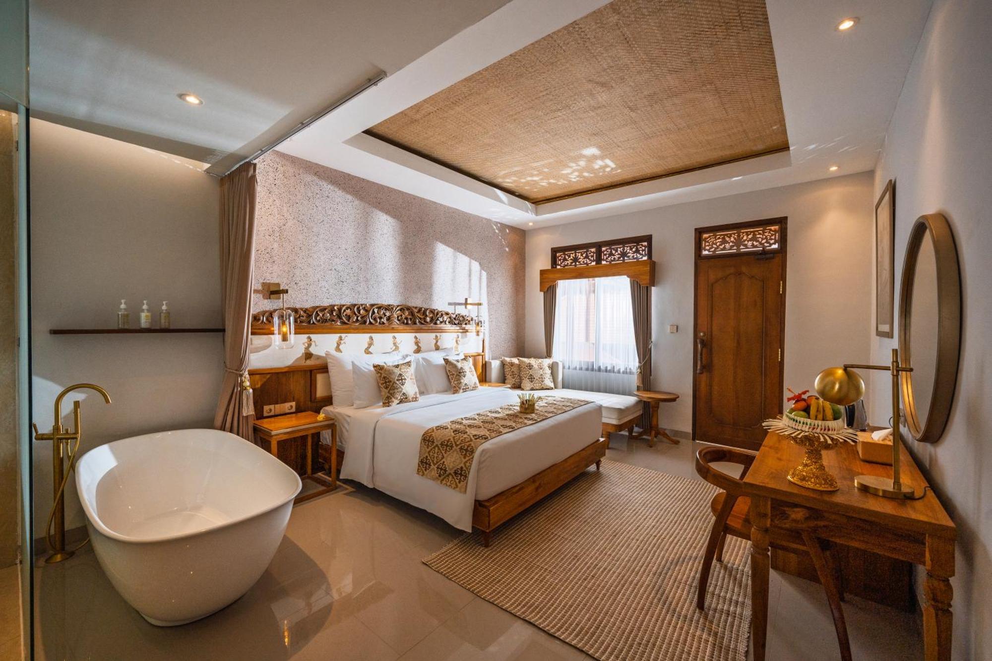 Puri Kantor Legacy - Heritage Palace