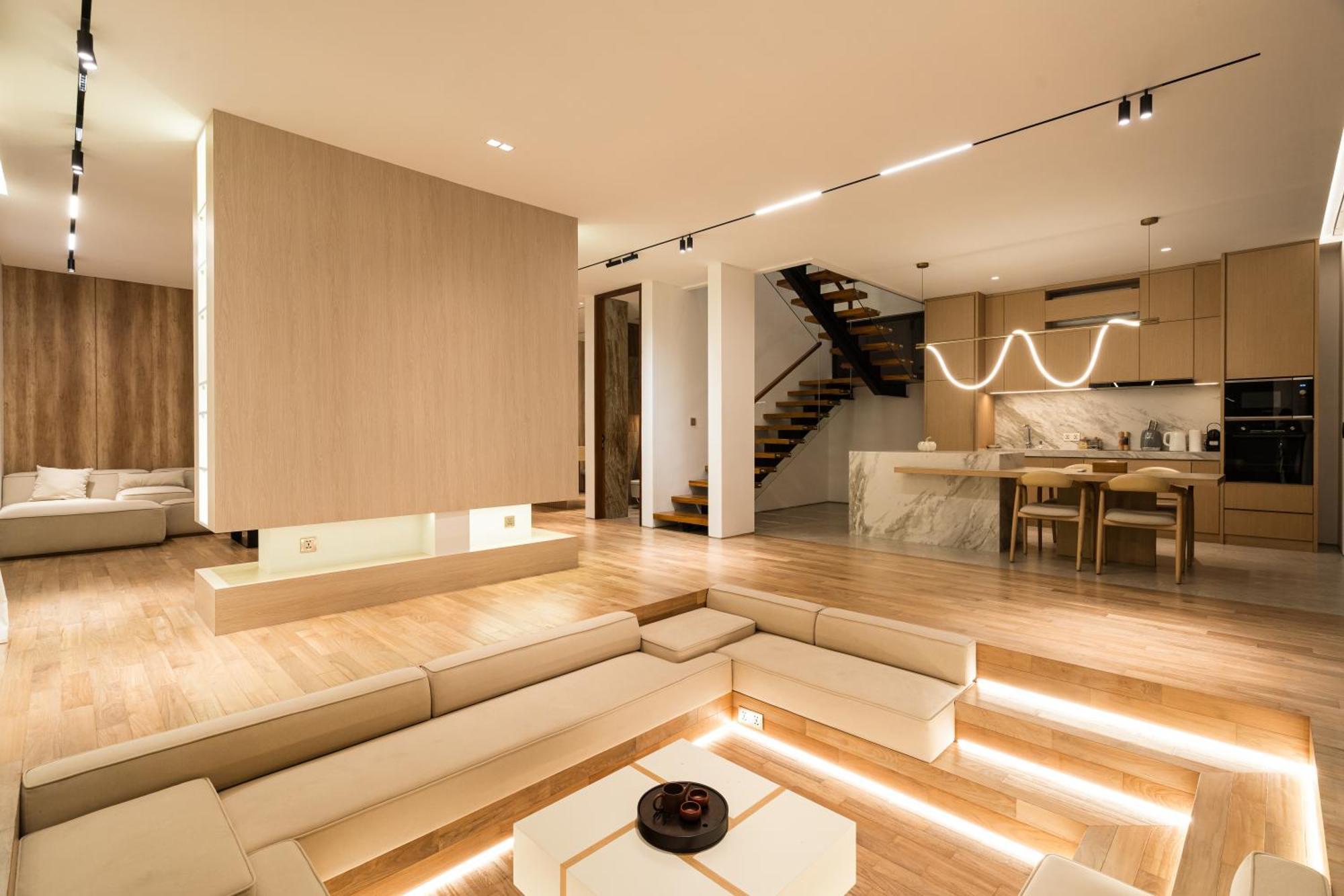 Seven Stone Villa *