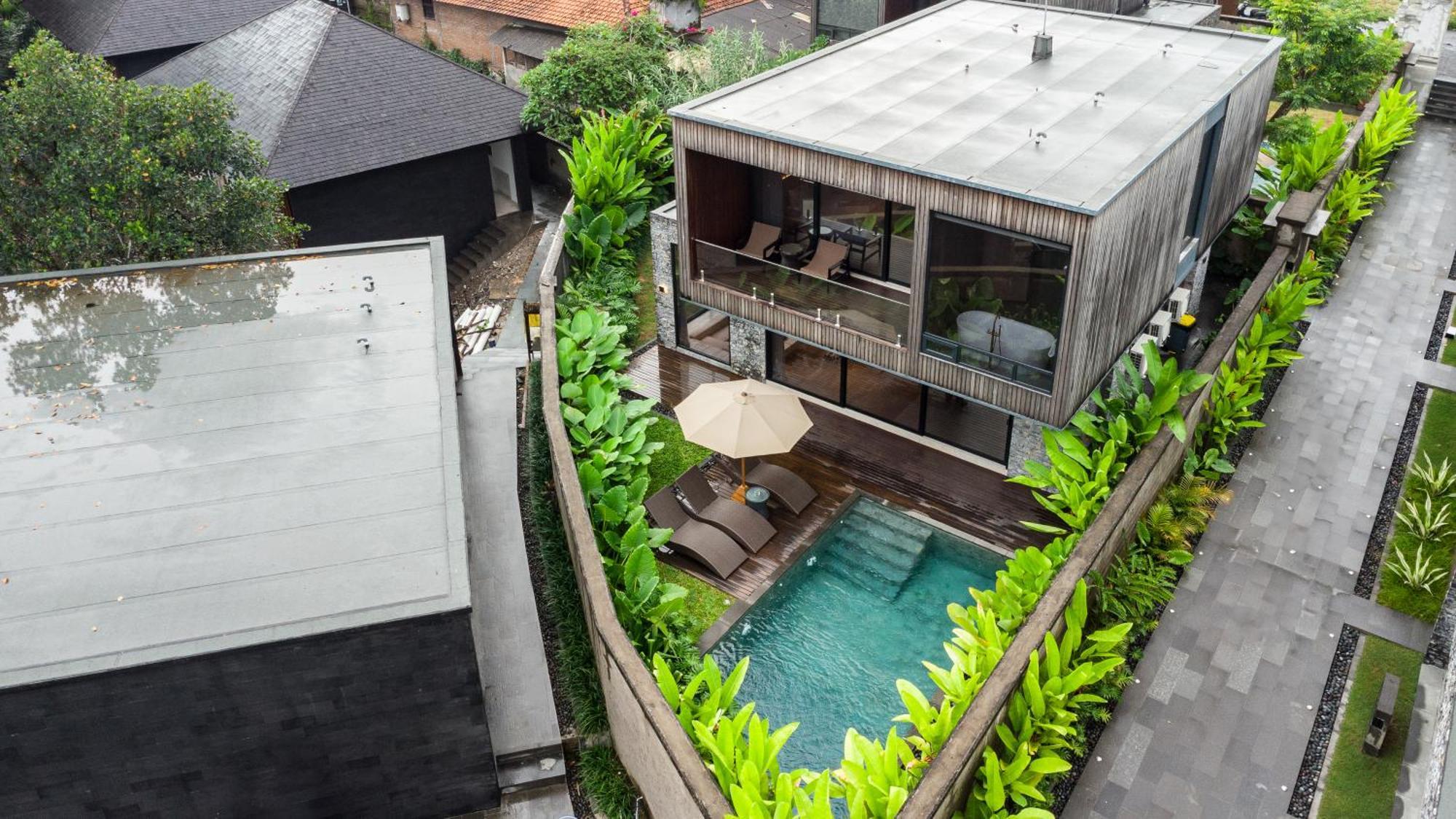 Seven Stone Villa