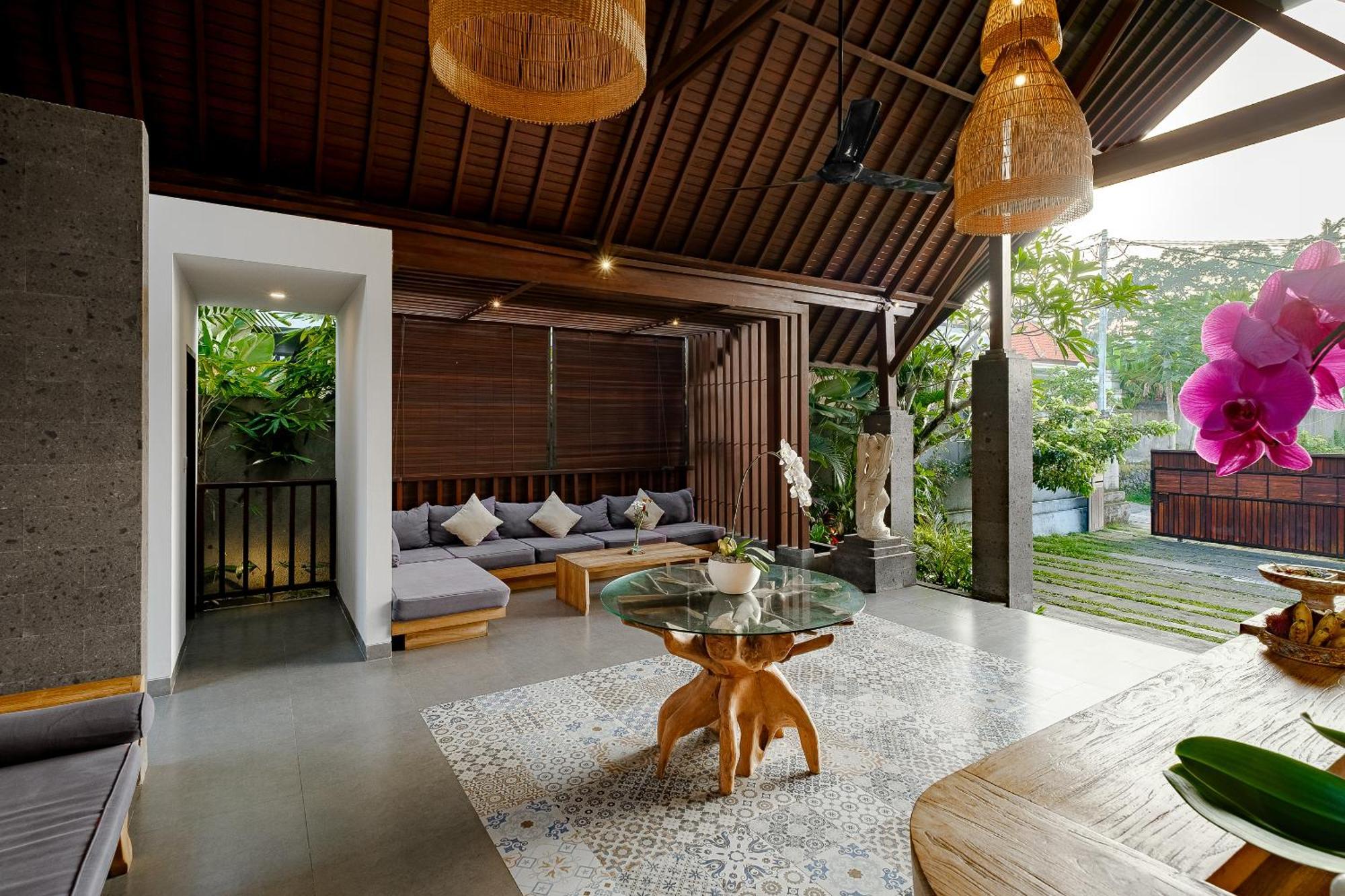 Villa Elitya *