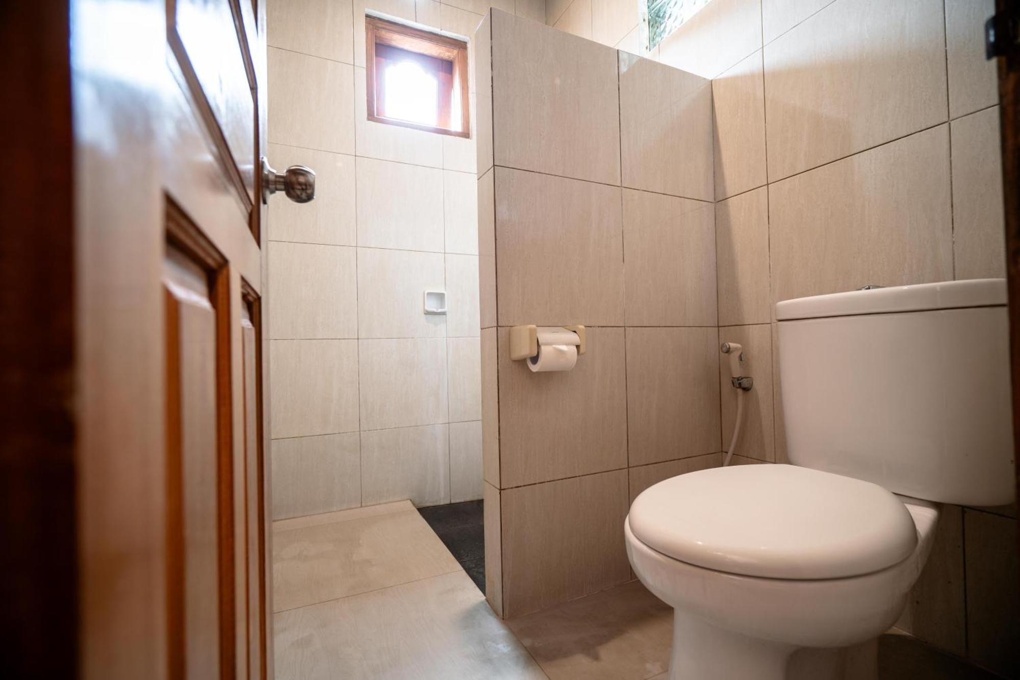 Askarasena Rumah tetamu *