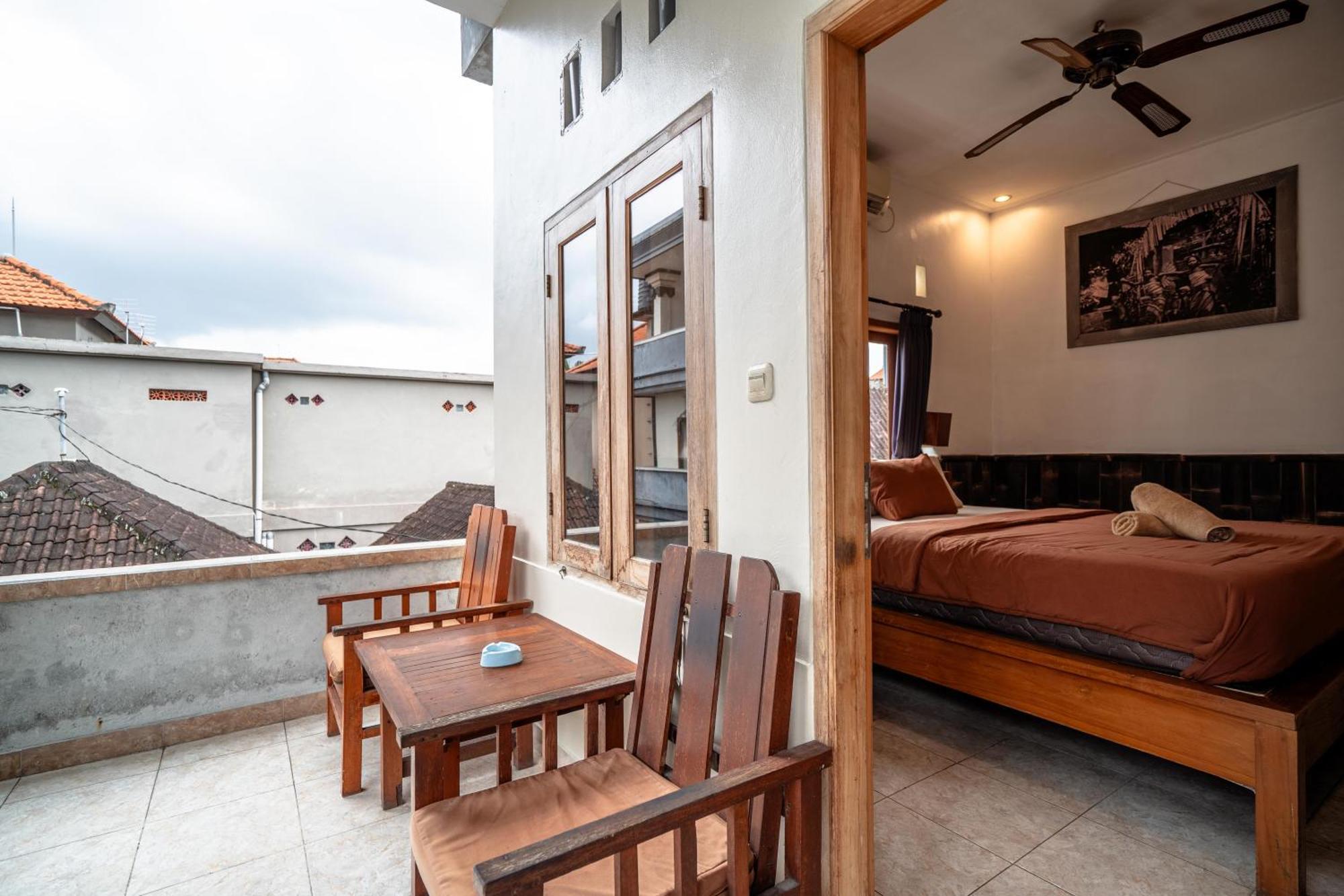 Askarasena Rumah tetamu