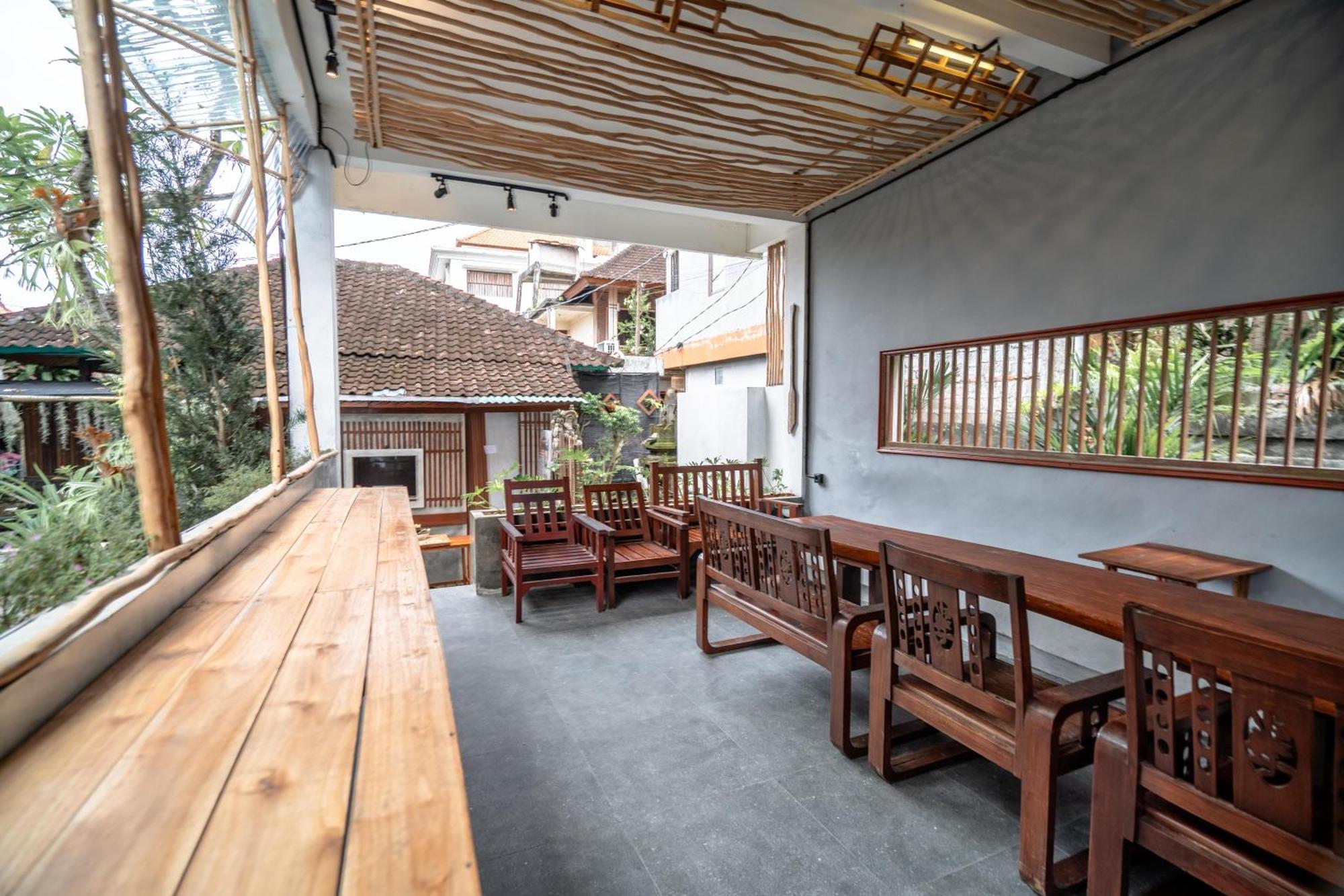 Askarasena * Ubud (Bali)