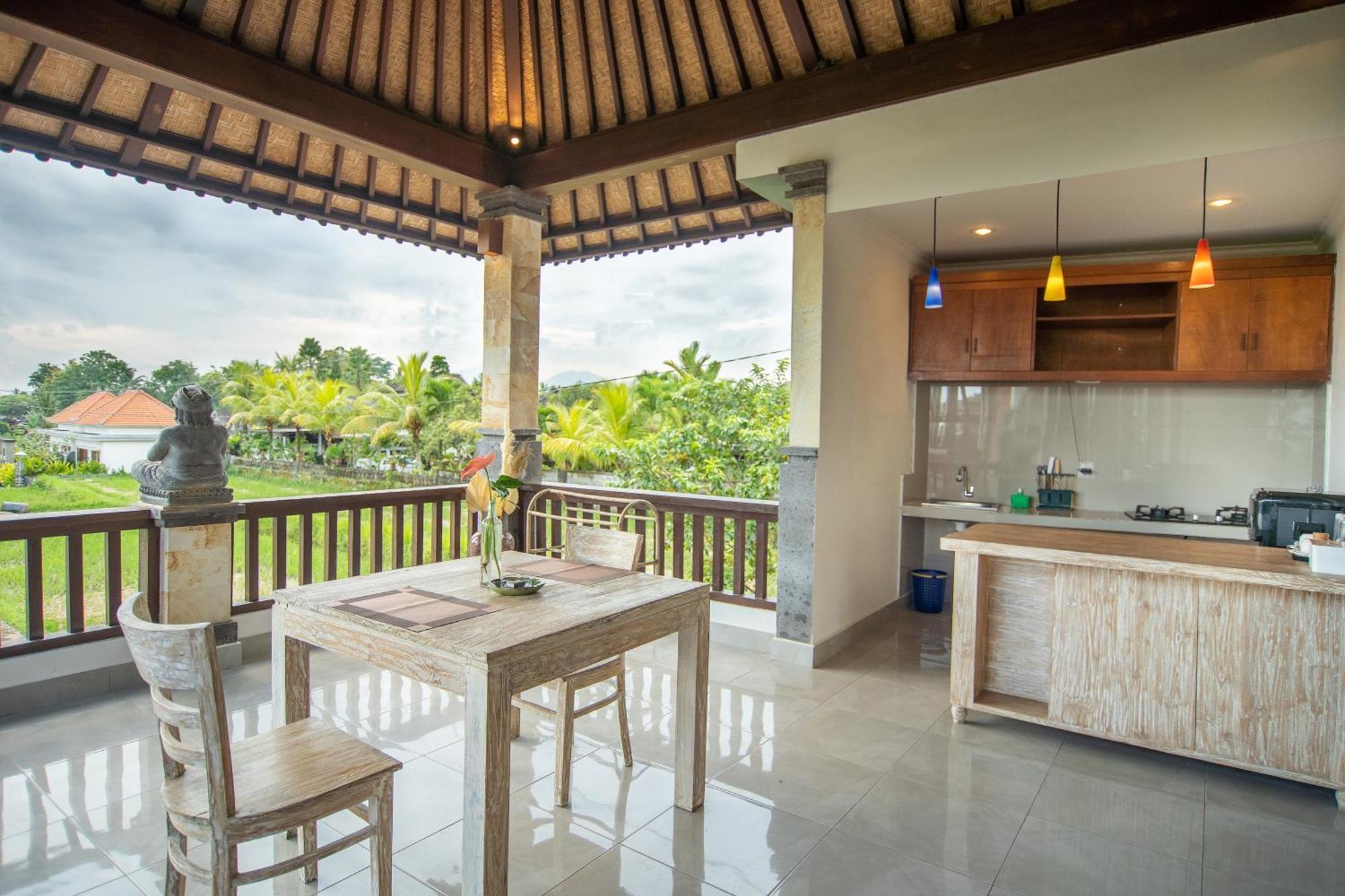 Suar Apartment *