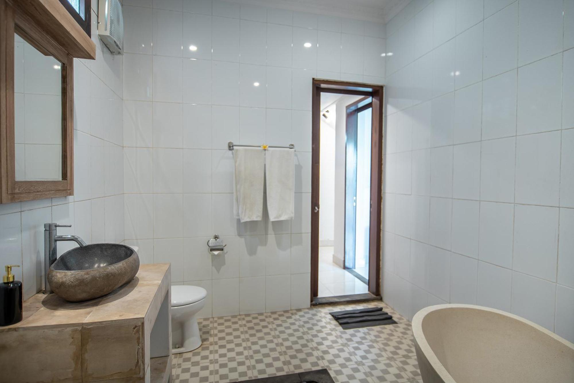 Apartment Suar *