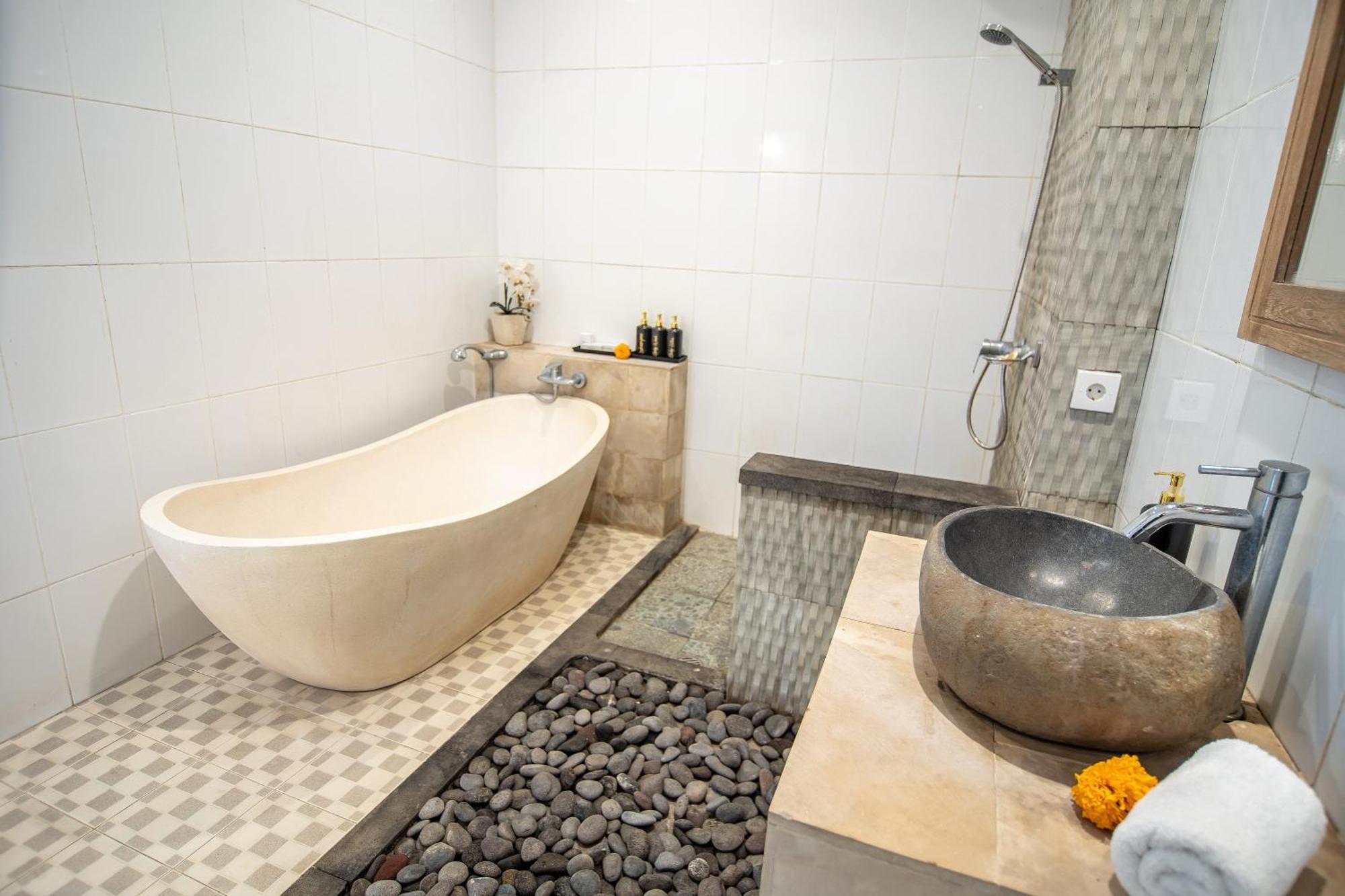 Suar Apartment *