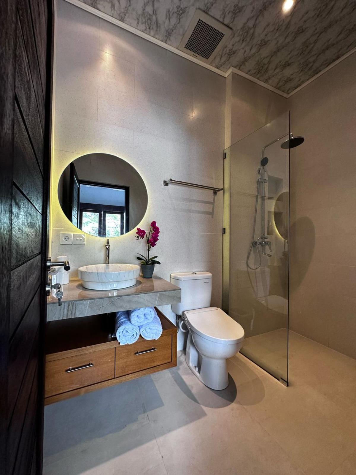 Ayu 2 Guest house 2*