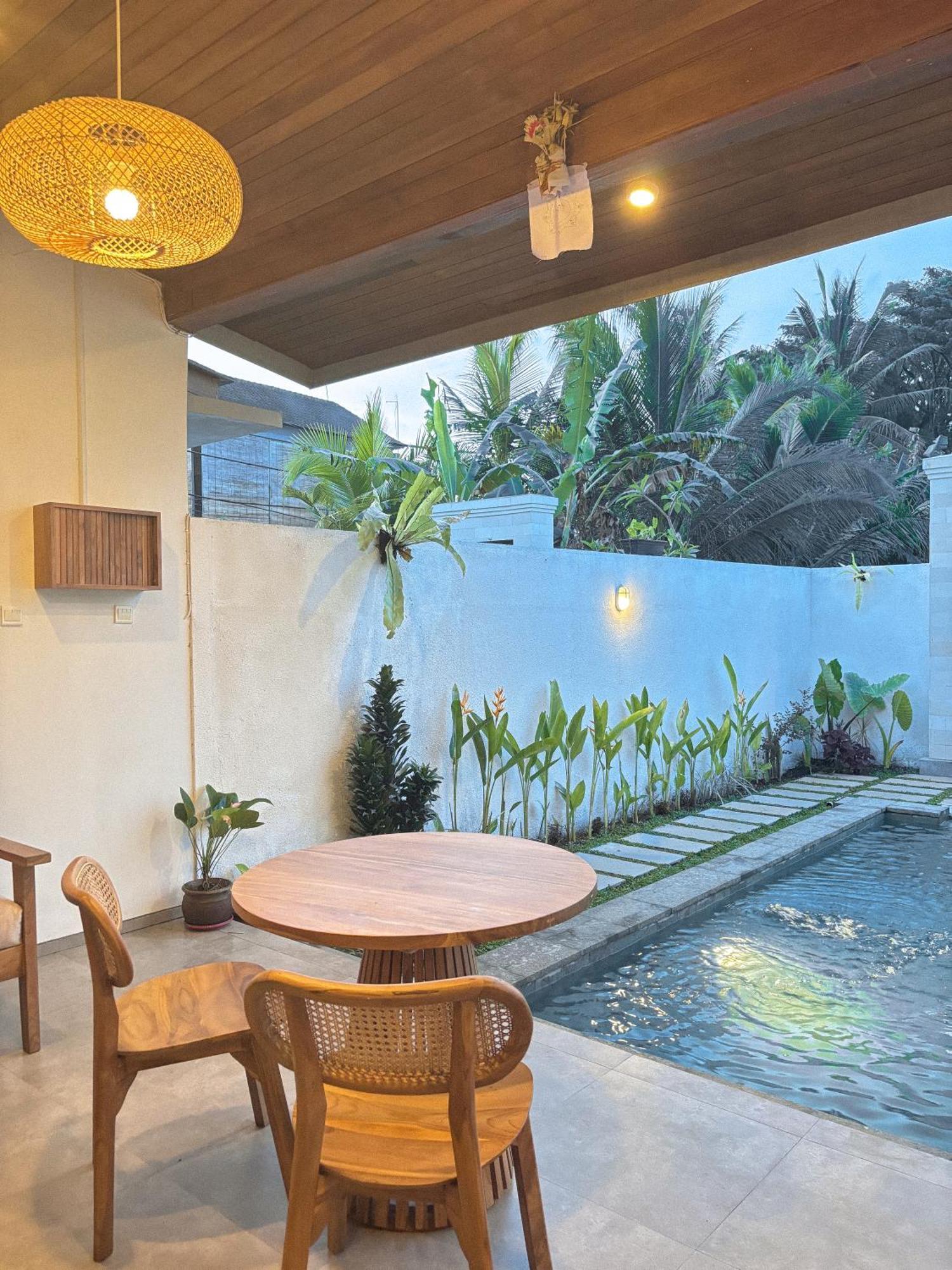 Guest house Evandari