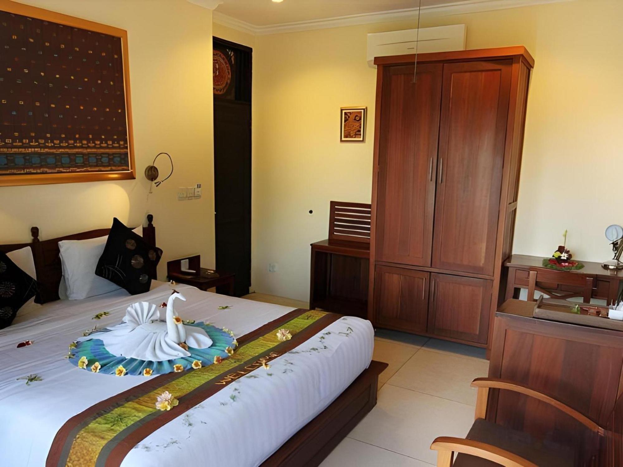 Hotel Collection O Near Formerly Suly 3*