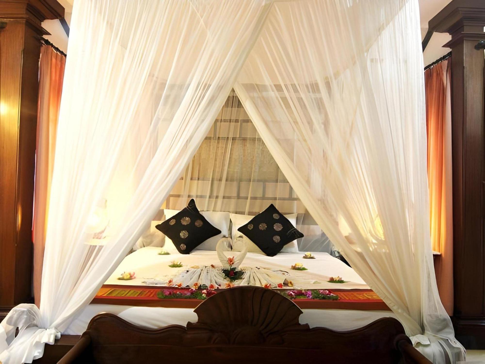 Collection O Near Formerly Suly Ubud (Bali)