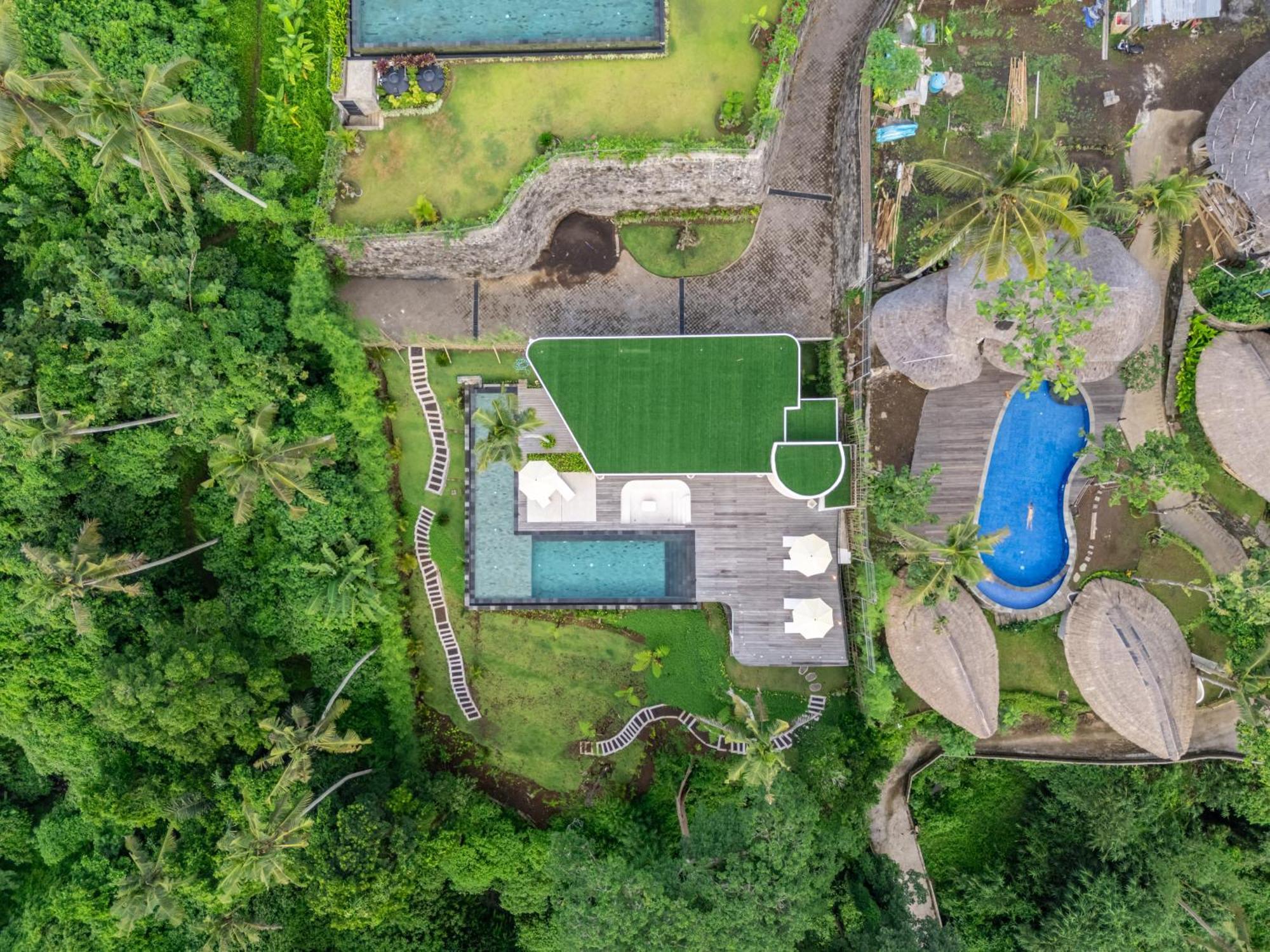 Treetop Vibes - Designer Overlooking Ubuds Canyon Ubud (Bali)