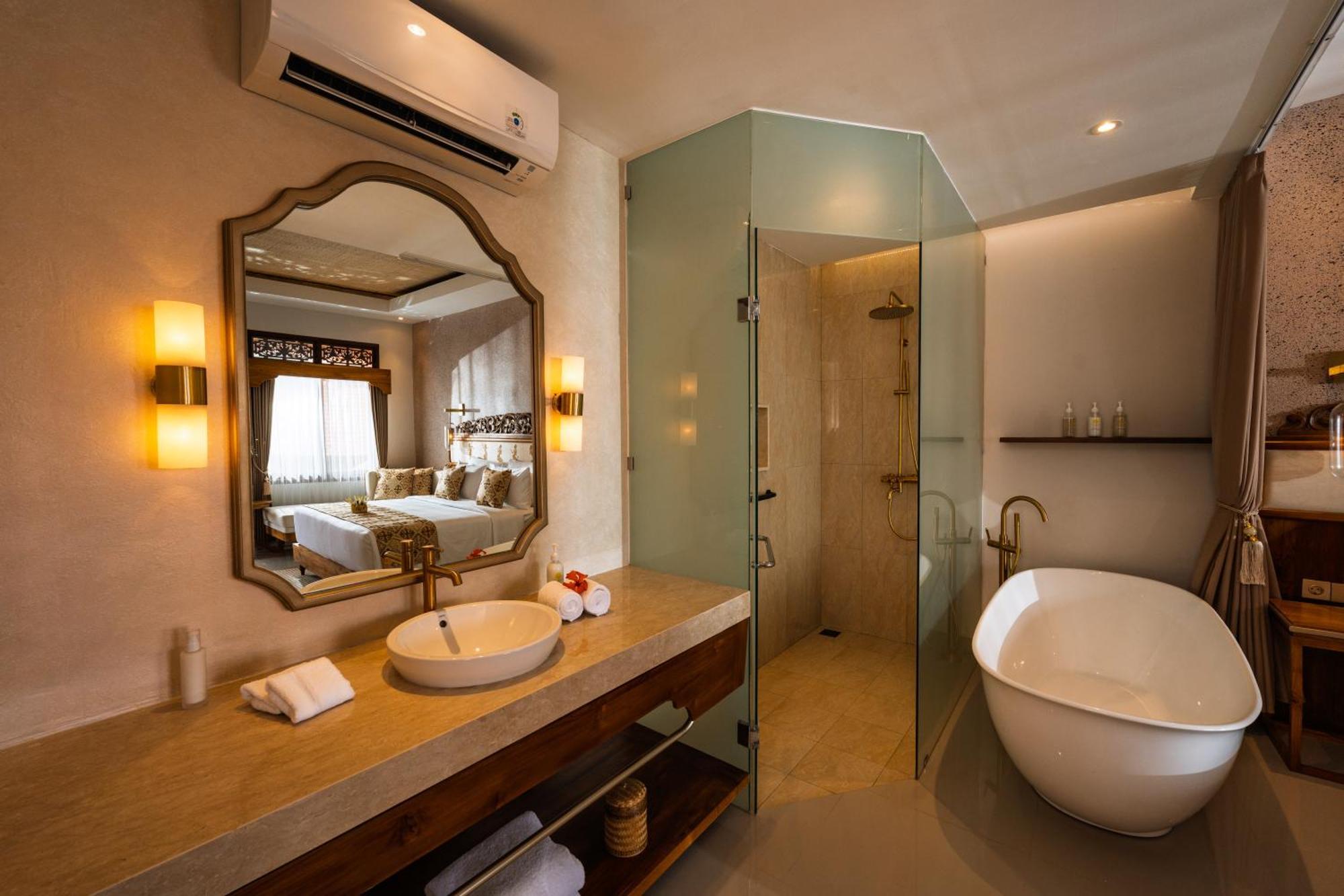 Hotel Puri Kantor Legacy - Heritage Palace 4*