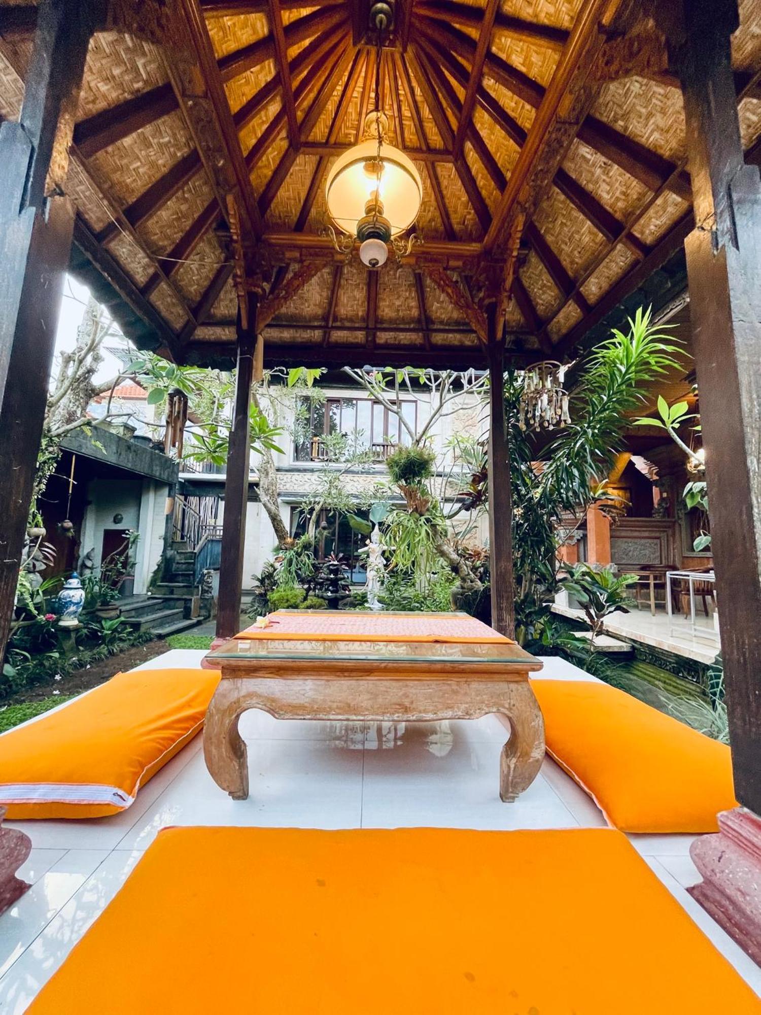 Lila Cita Balinese Style Guest house *