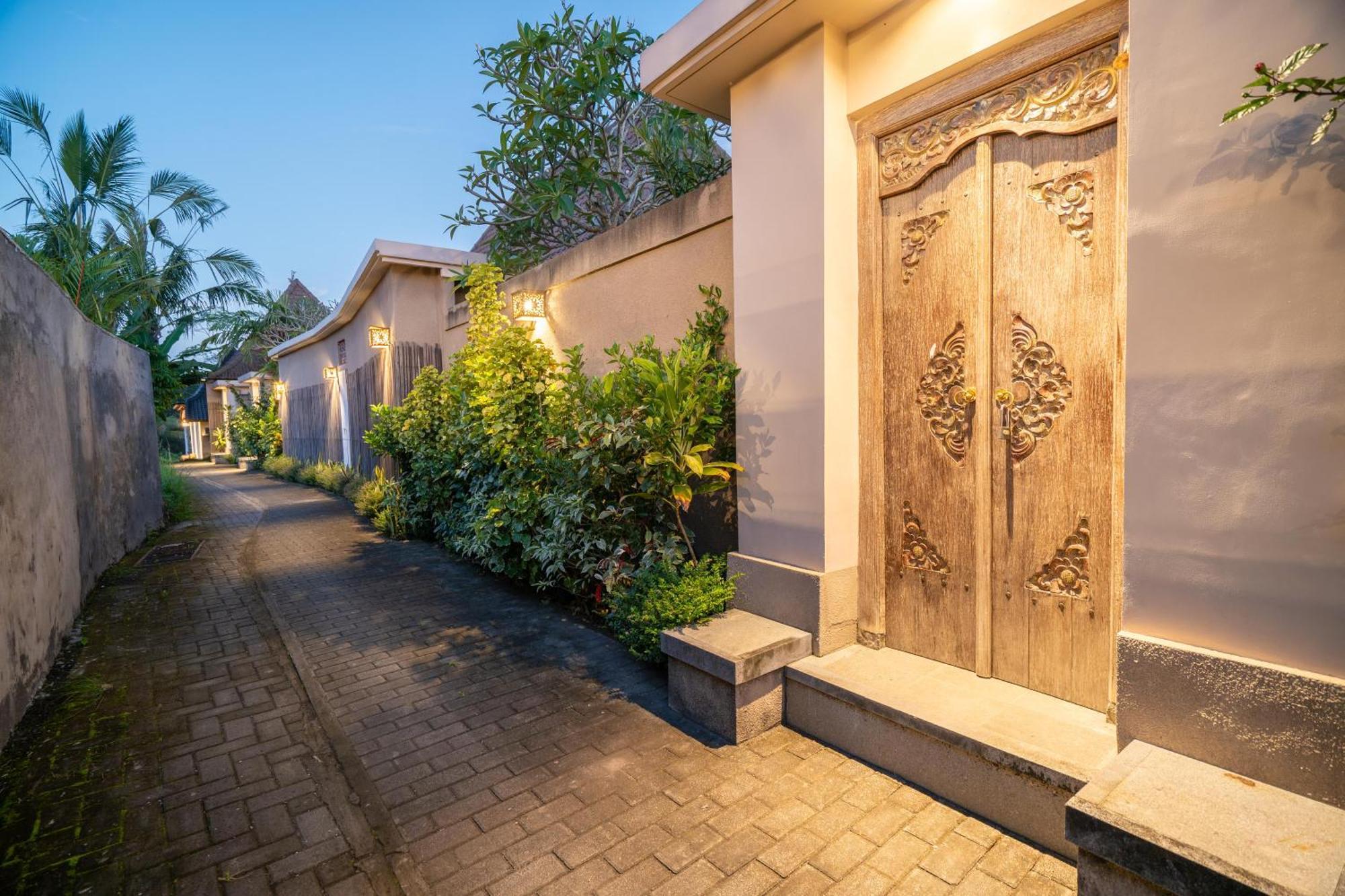 Happy Honeymoon Private Ubud