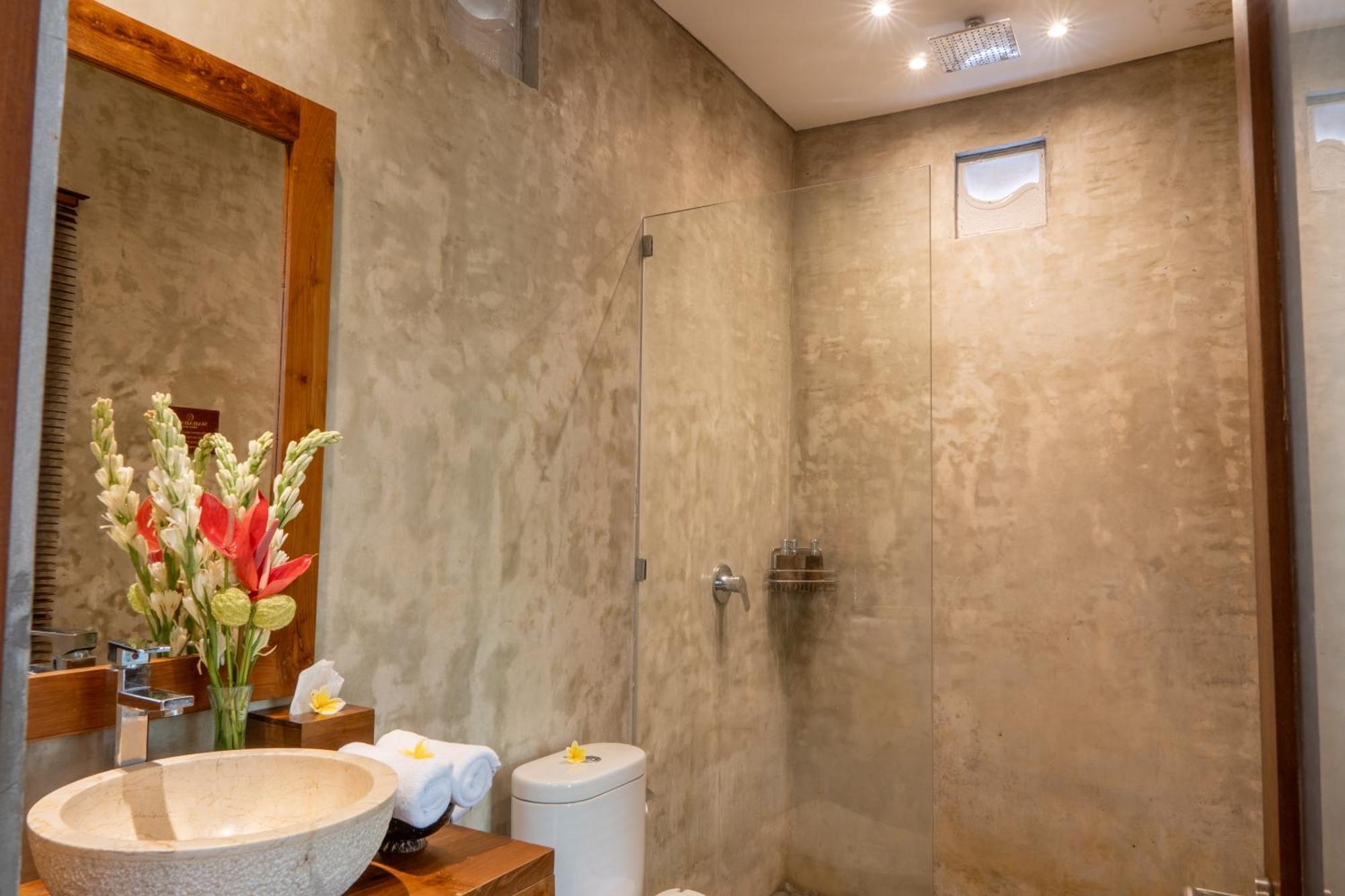 Hotel Mahadana 3*
