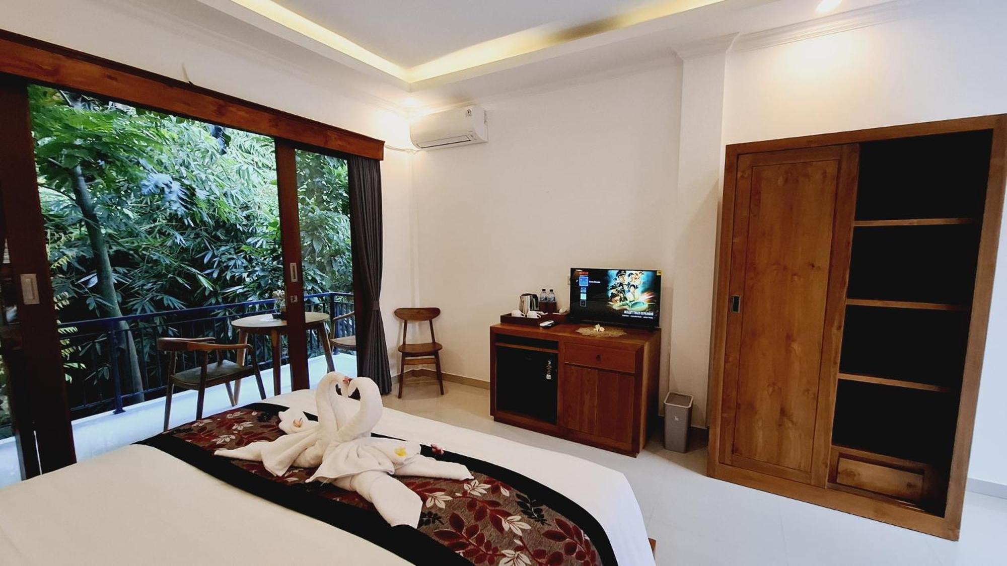 Asna House *