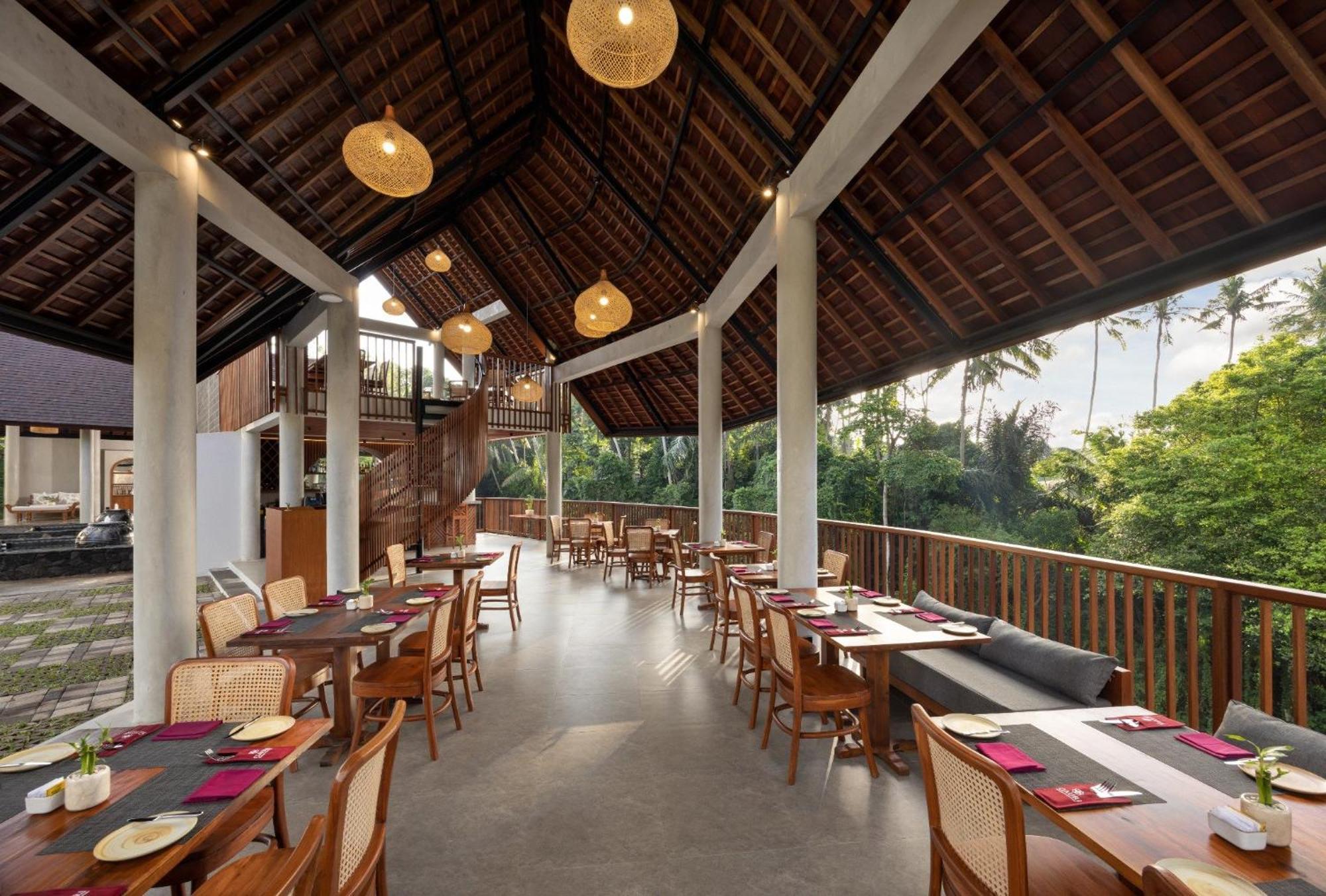 Adiwana Unagi Riverfront Tempat peranginan