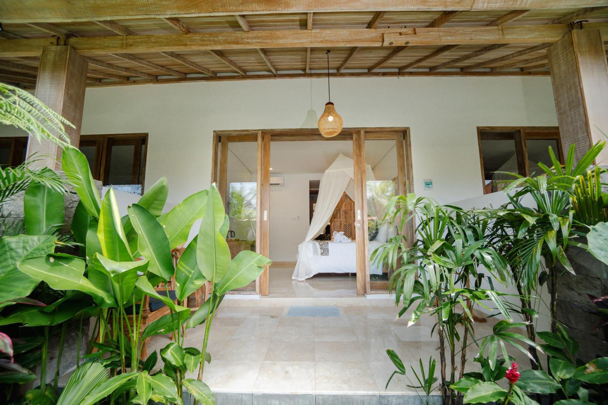 Hotel Kudesa Bali 3*