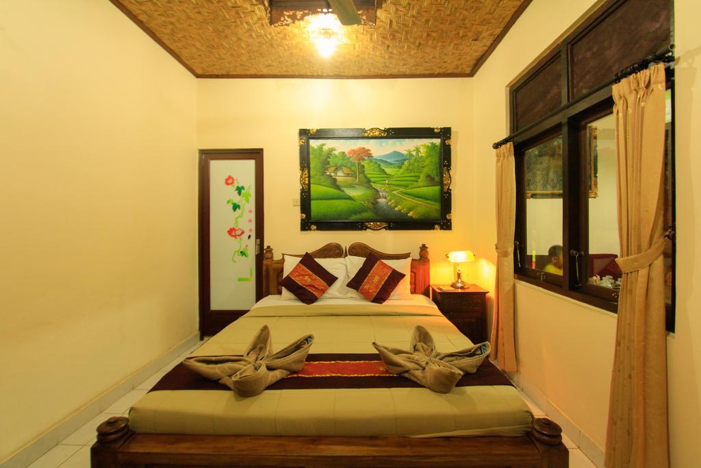 Kt. Kuaya Homestay *