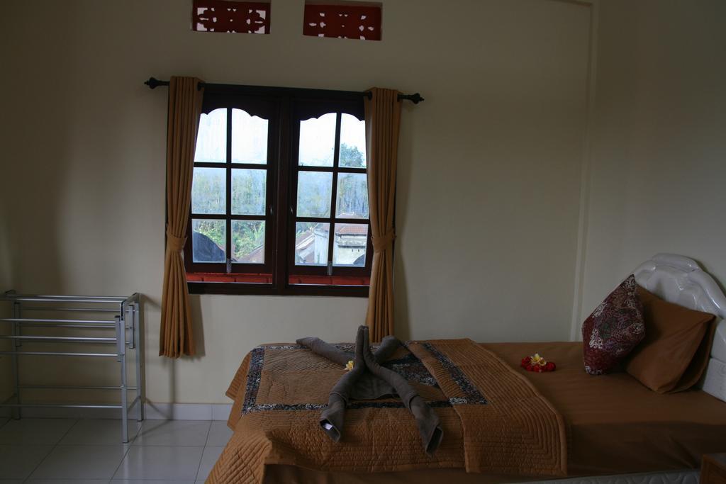 Santun Homestay *