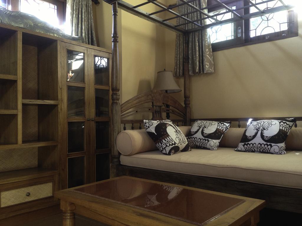 Hotel Murni's &