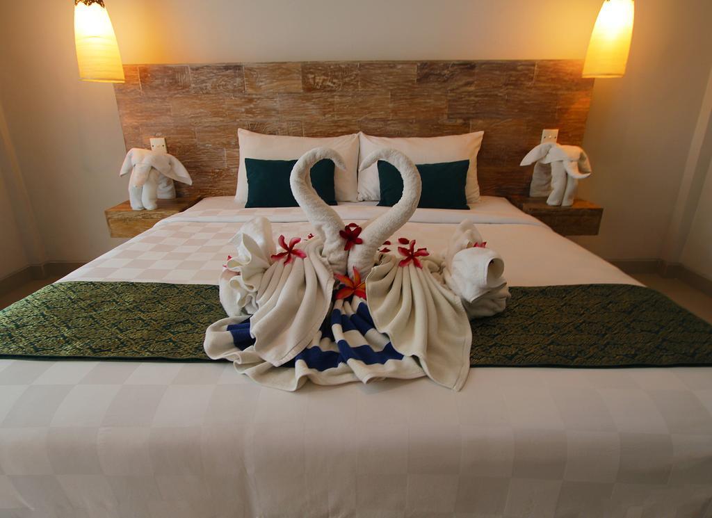 The Grand Sunti 3*