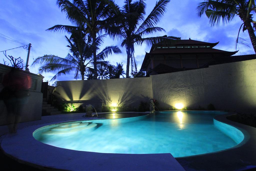 Mahanadewi Rumah tetamu 3*