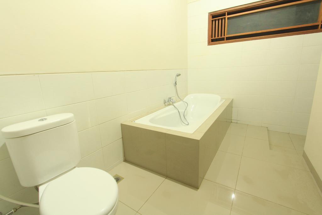 Mahanadewi Rumah tetamu 3*