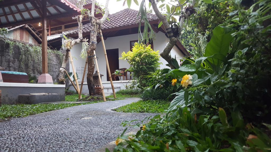 Guest house Dimuwa 2*