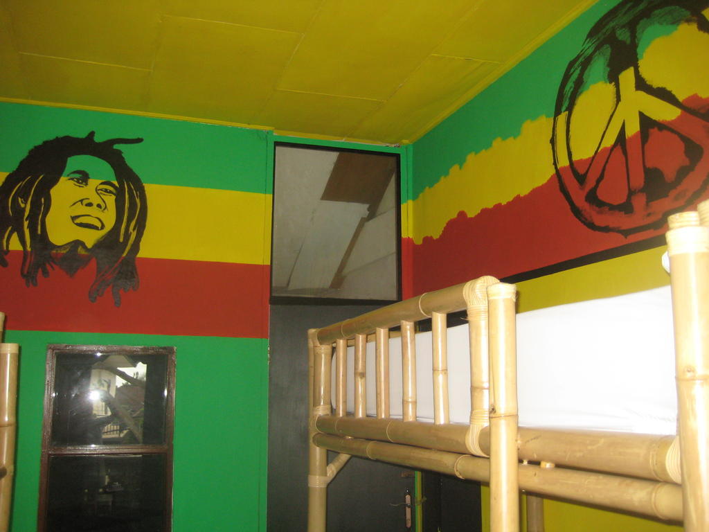 Hostel The Happy Mango Tree *