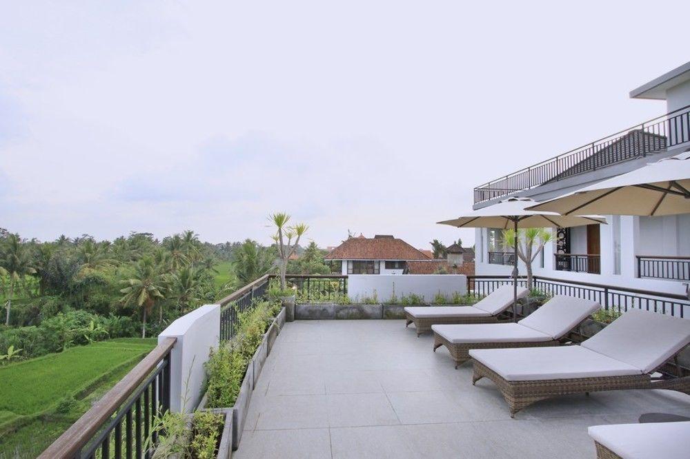 Puri Padma Hotel 3*